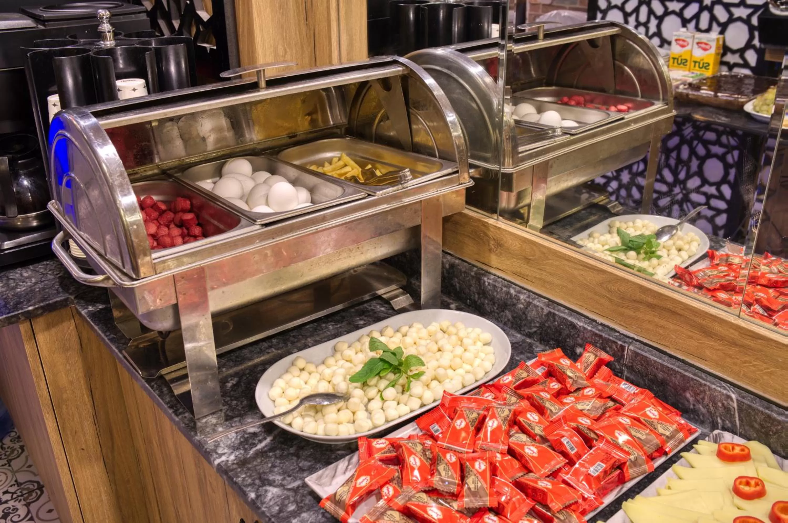 Coffee/tea facilities in Istanbul Sirkeci Hotel