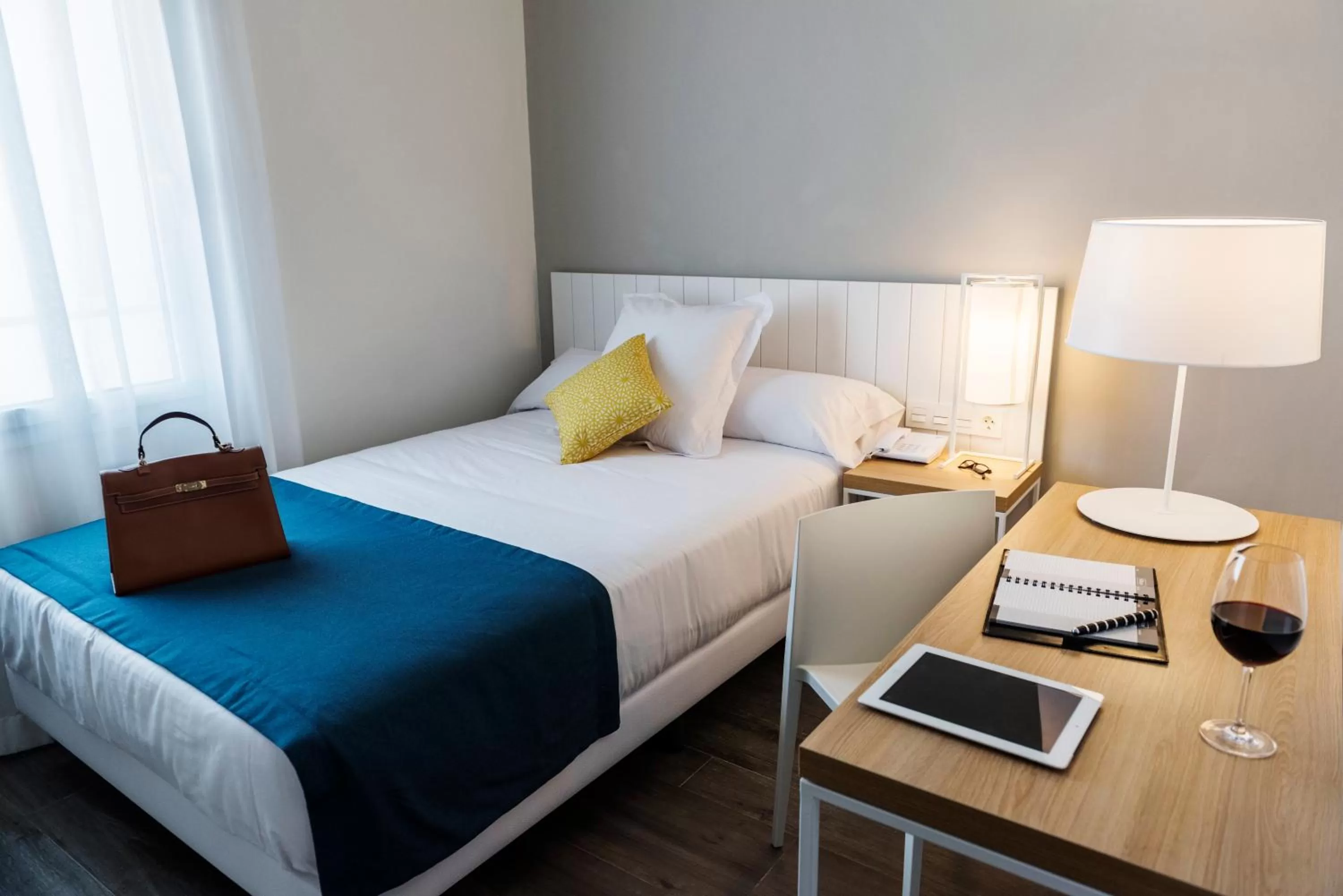 Photo of the whole room, Bed in Hotel Agaró