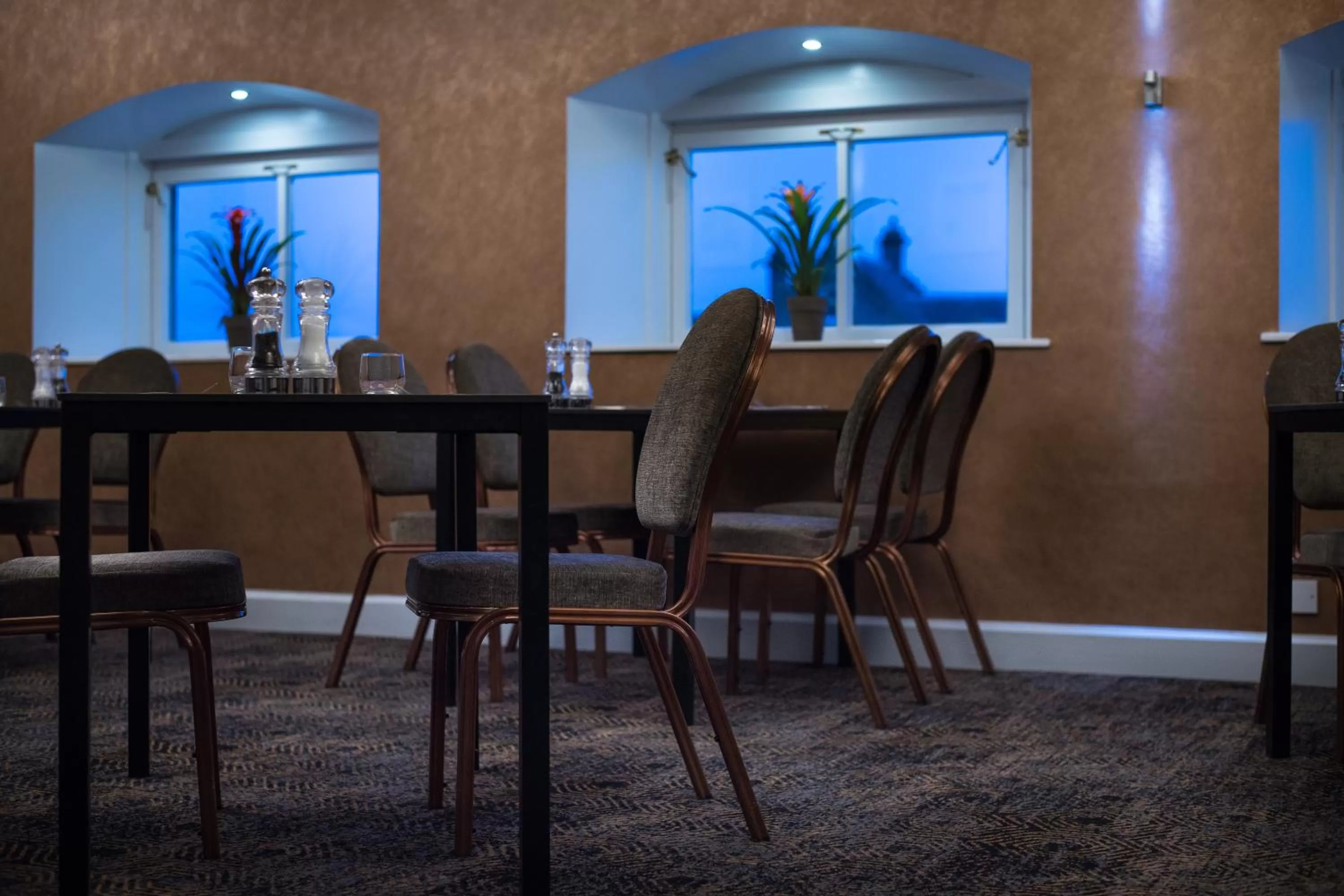 Restaurant/places to eat in Laichmoray Hotel