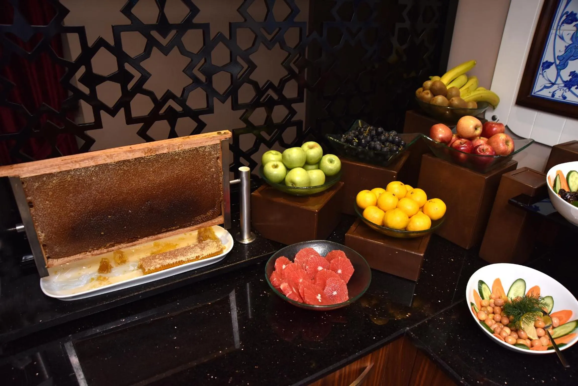 Food and drinks in Neorion Hotel - Special Class