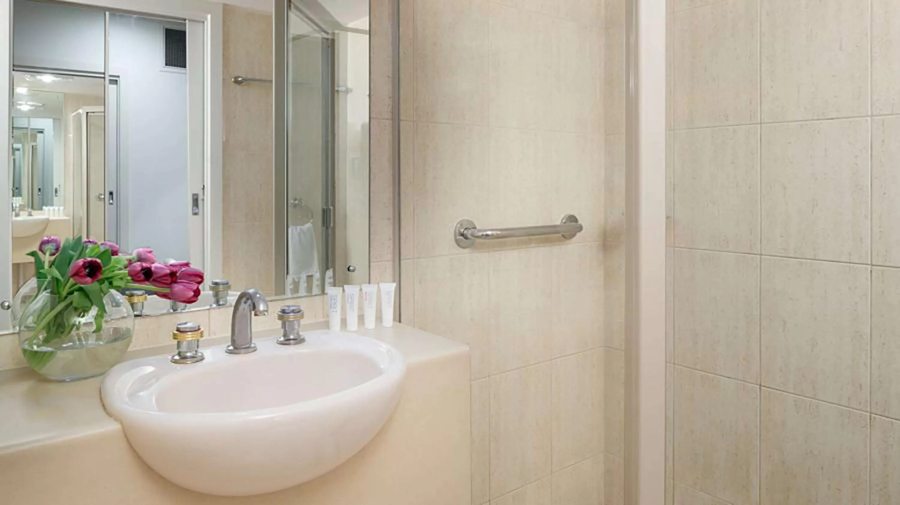 Bathroom in Rydges South Park Adelaide