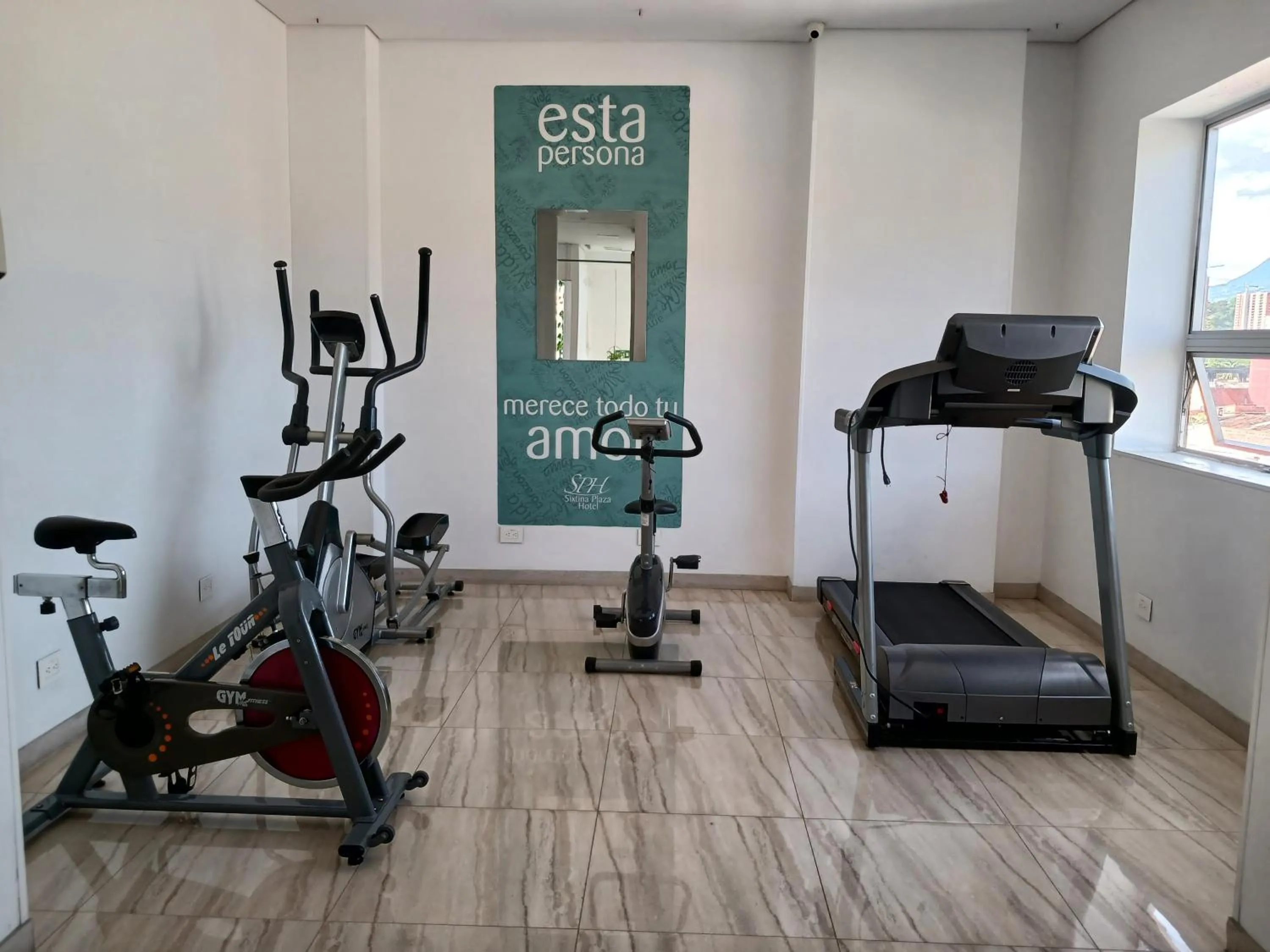 Fitness centre/facilities in Hotel Sixtina Plaza Medellin
