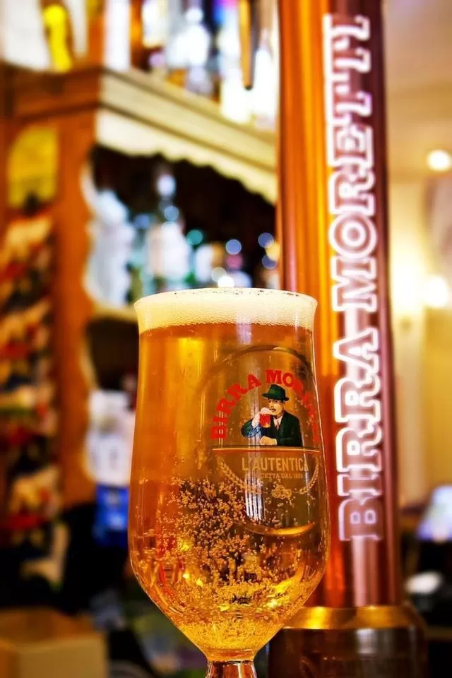 Lounge or bar in The George Inn