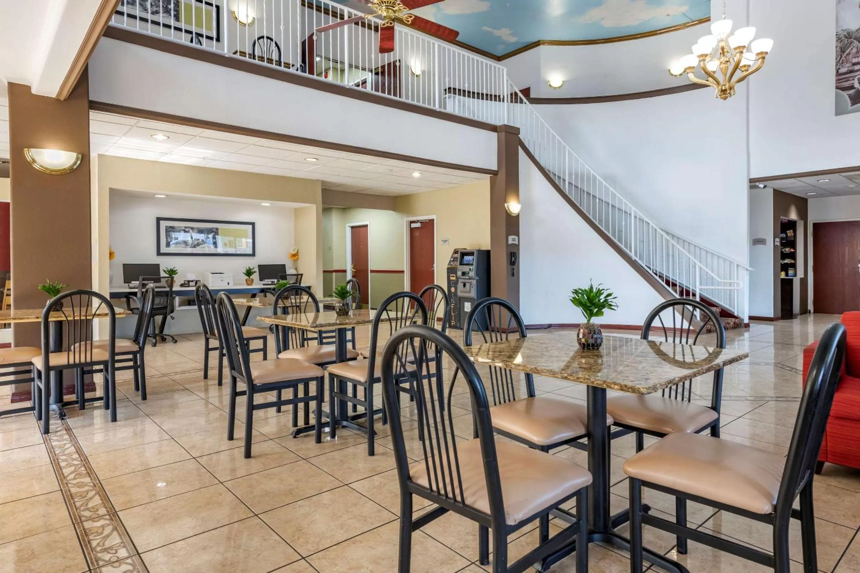 Restaurant/places to eat in Quality Inn Zephyrhills-Dade City