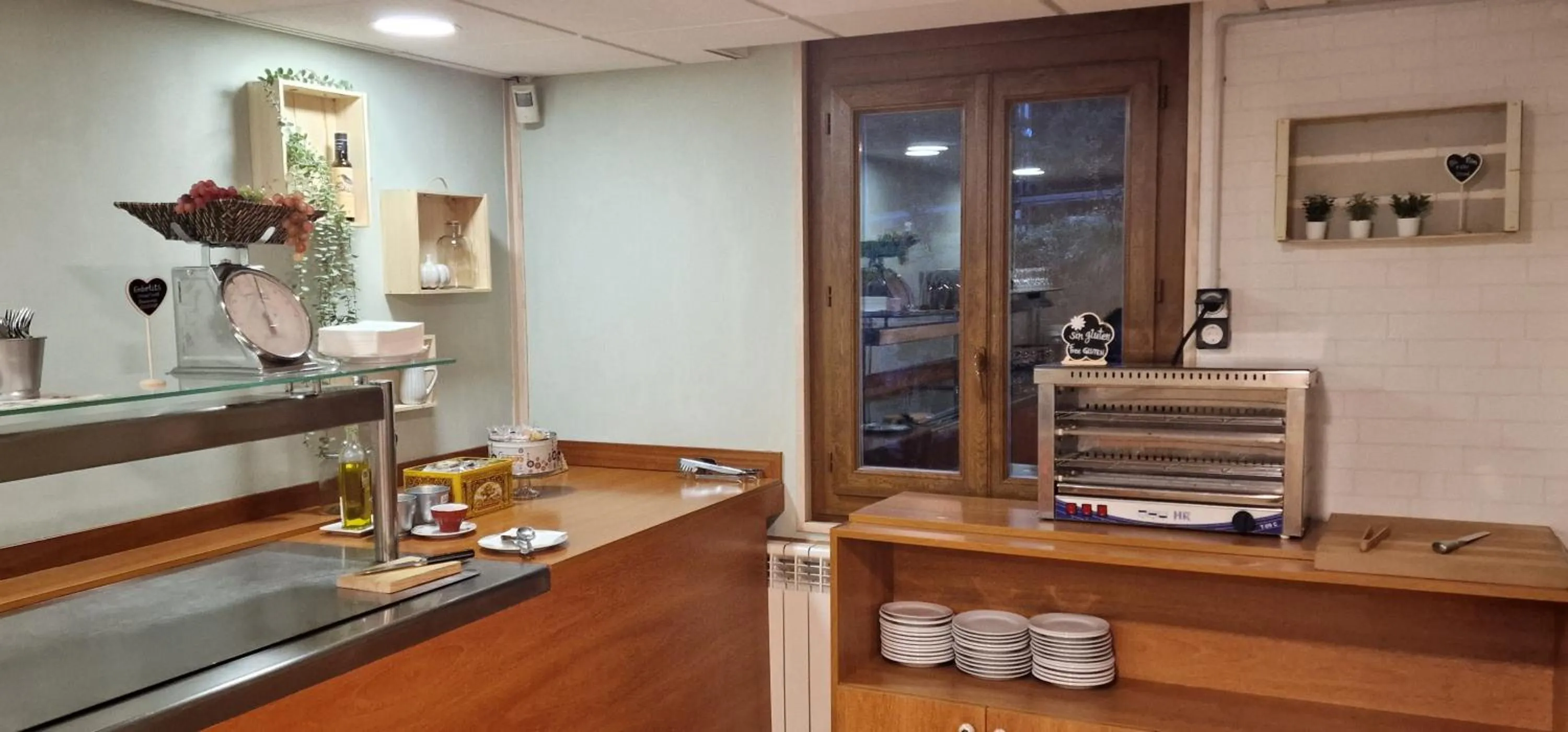 Breakfast in Hotel Comapedrosa