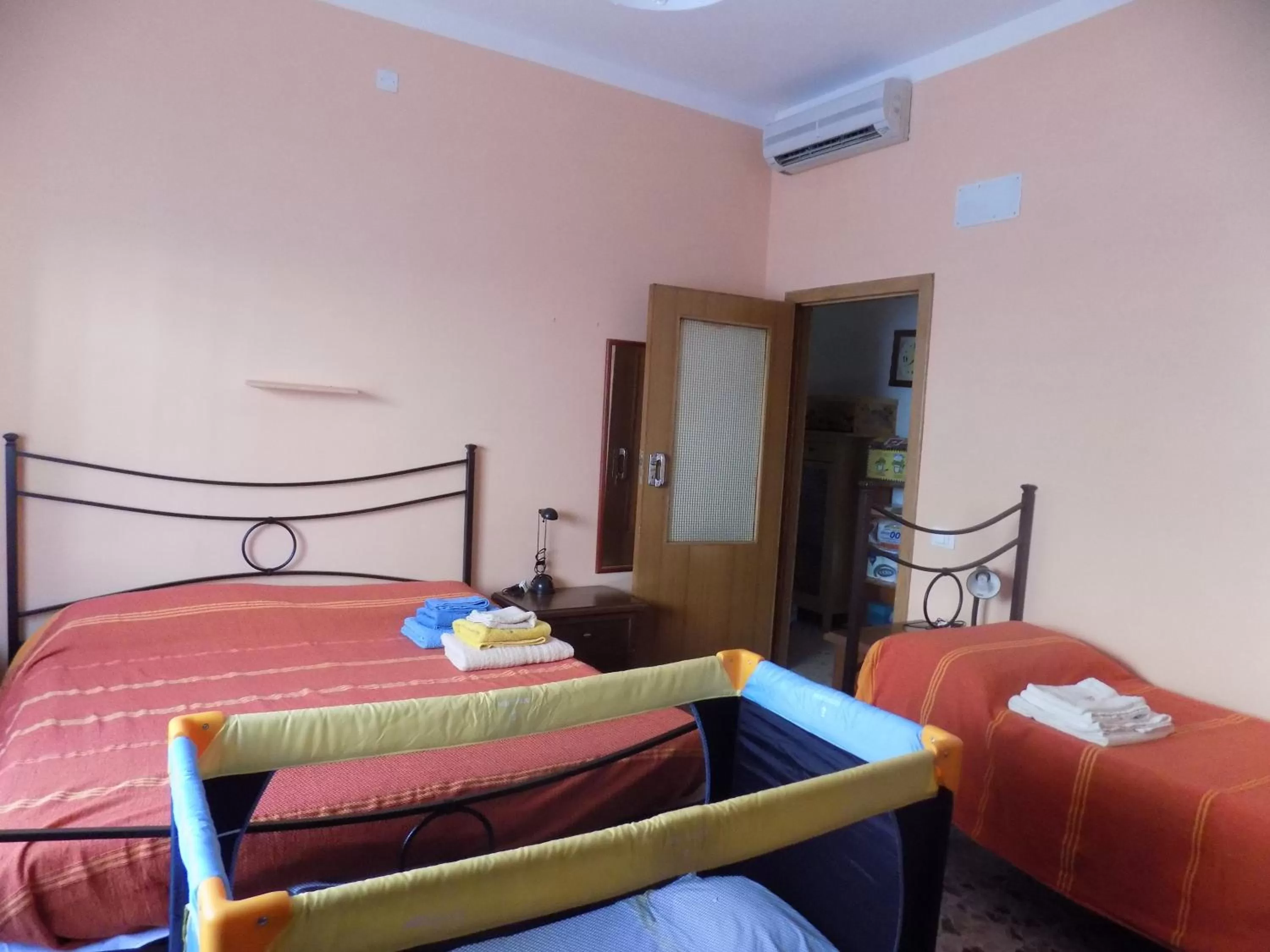 Bedroom, Bed in B&B Falcone