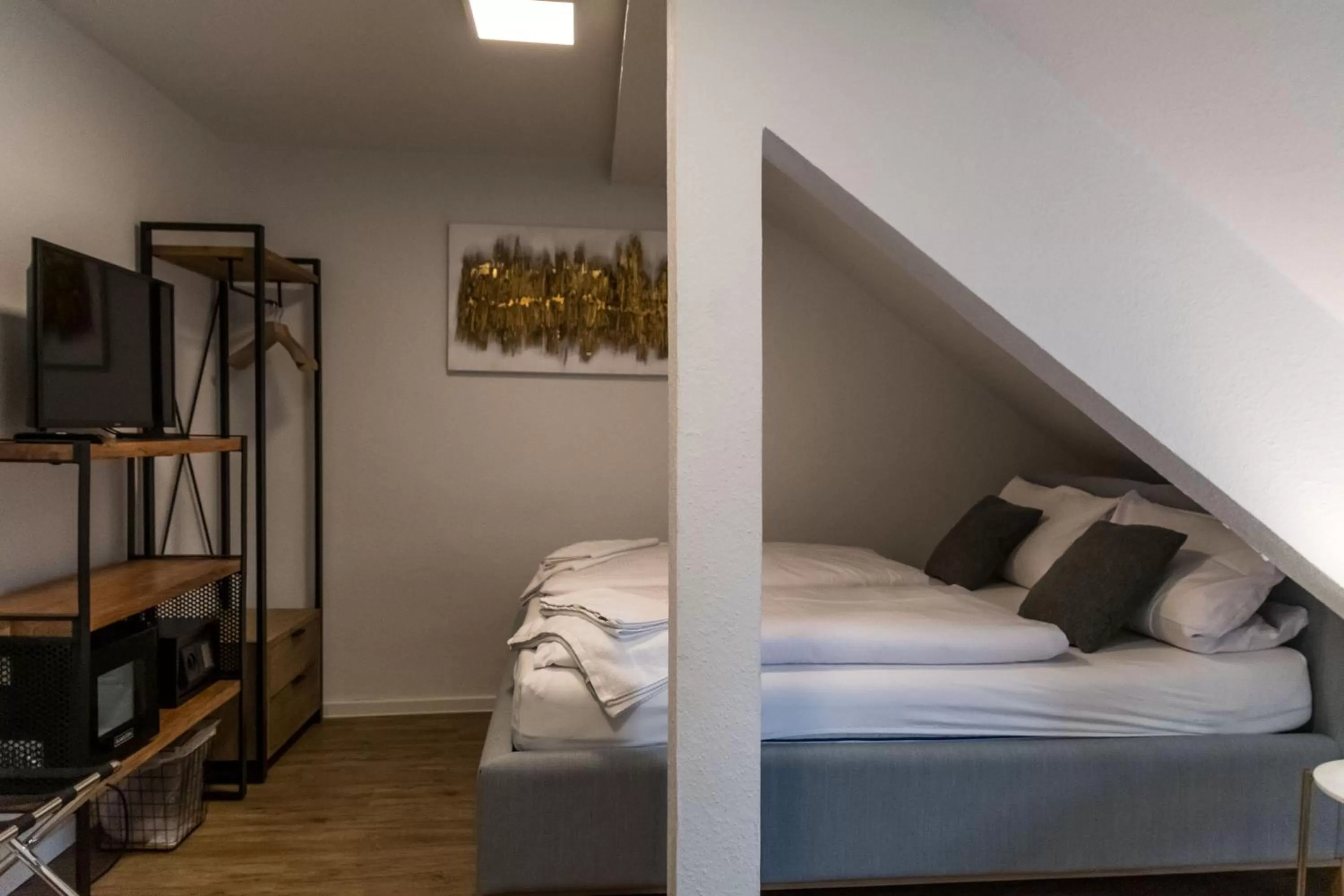 Bed in Altstadt Hotel Self Check-In