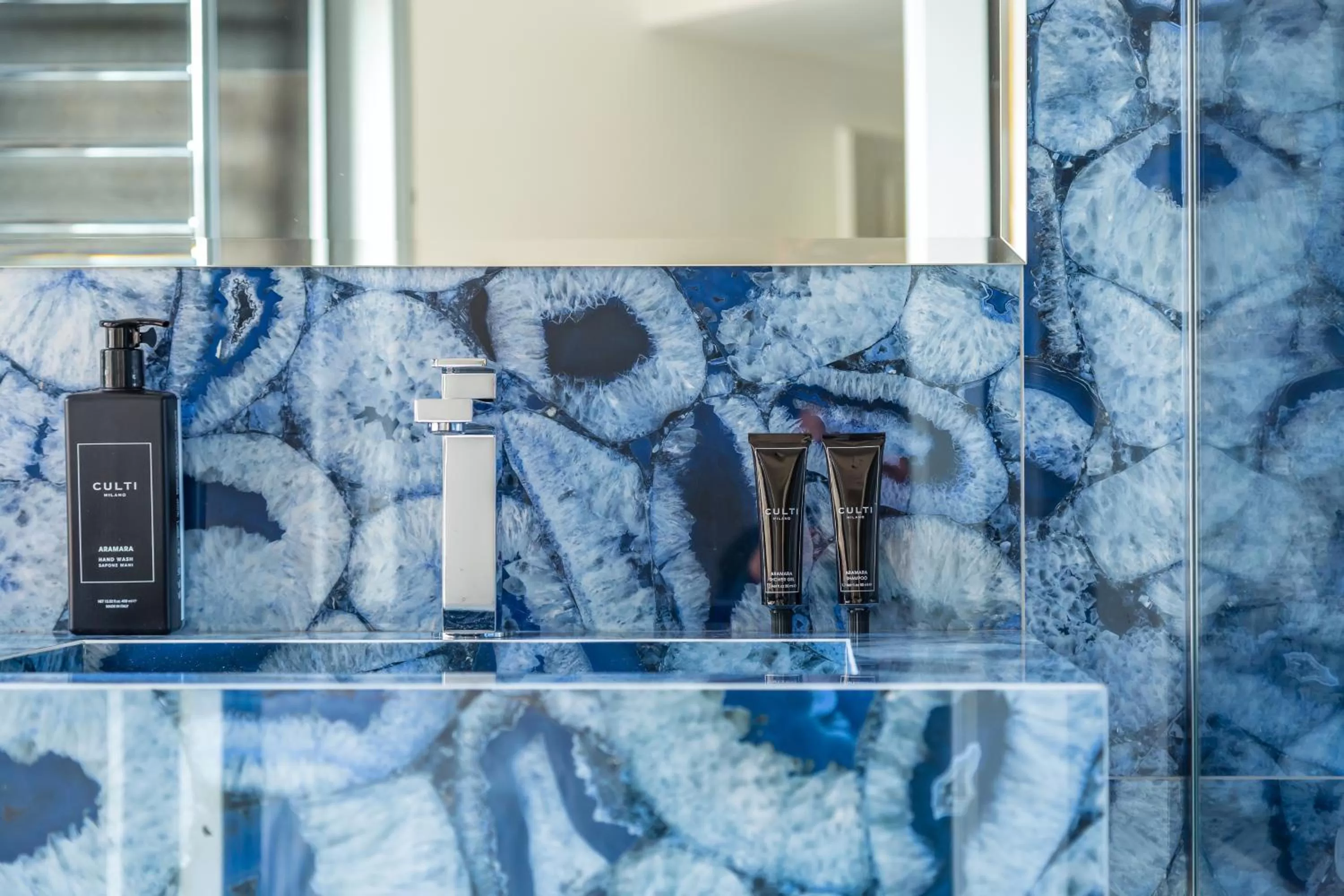 Bathroom in Dei Martiri Suite