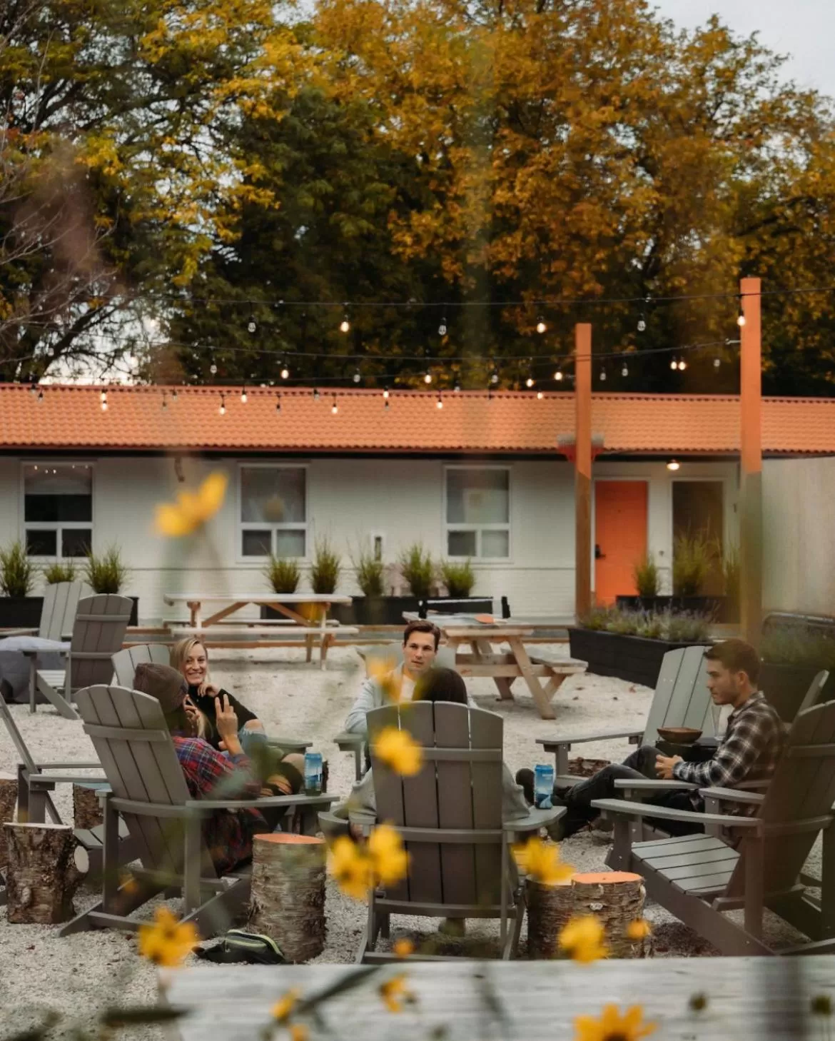 Restaurant/Places to Eat in Penny's Motel