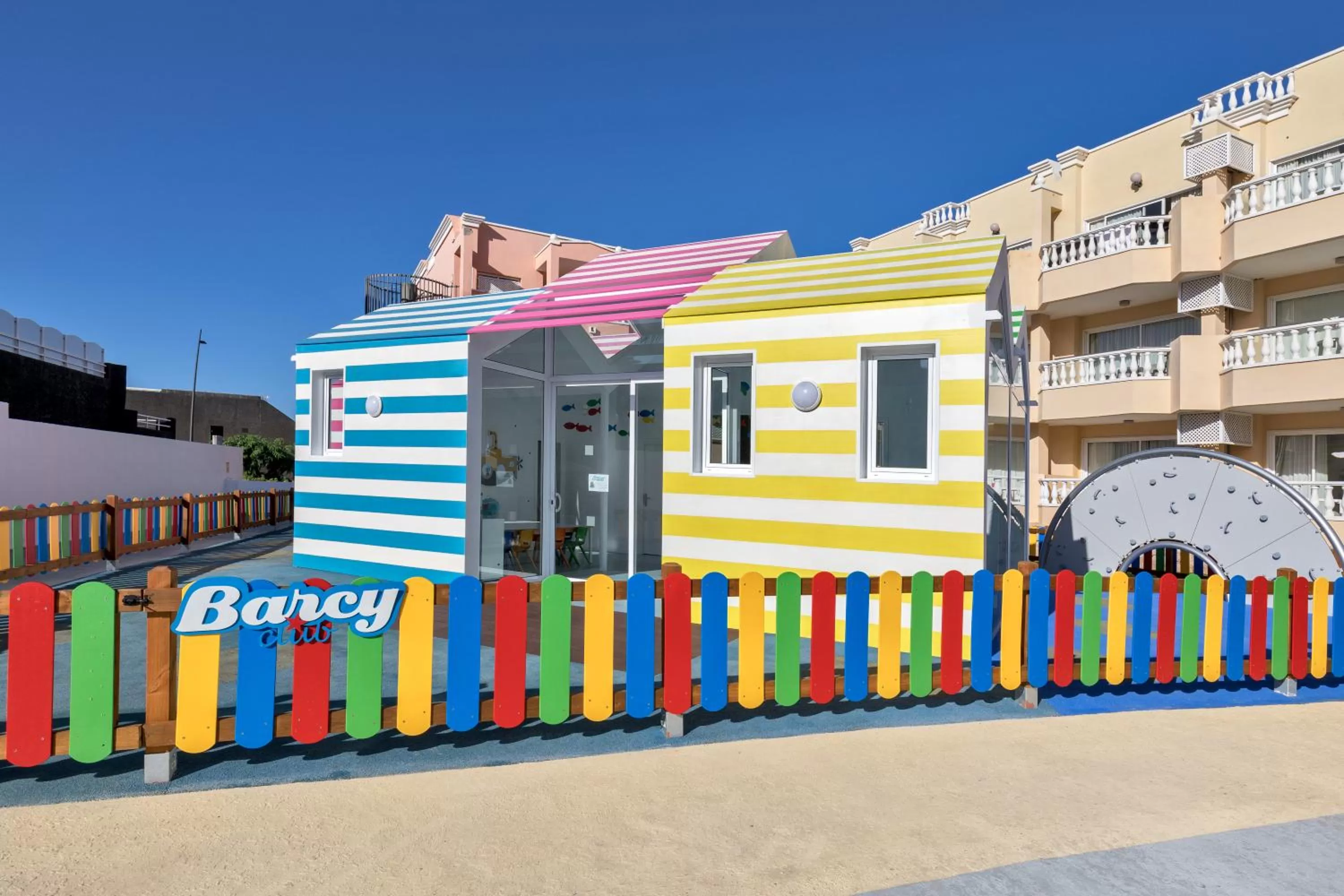 Kids's club in Allegro Isora