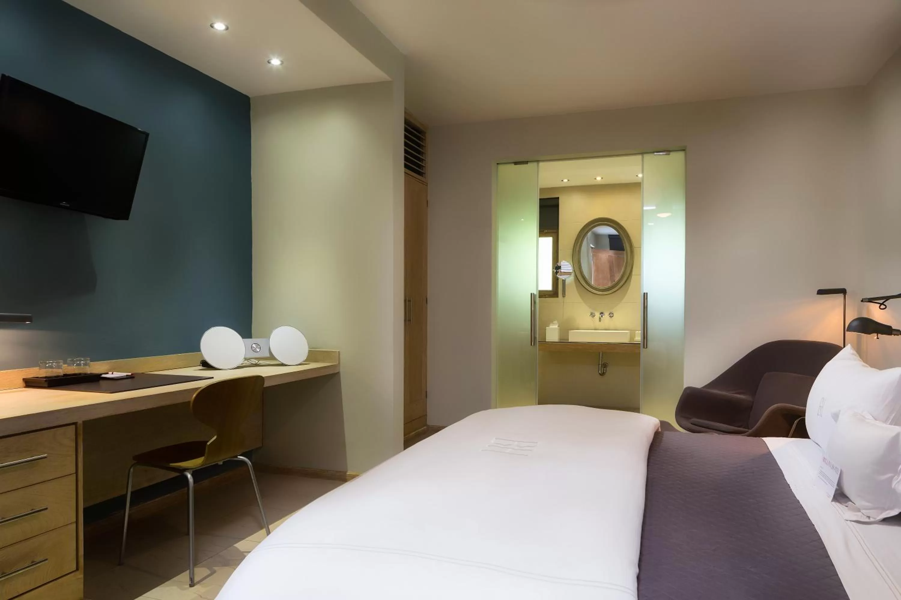 Bed in Billini Hotel, Historic Luxury