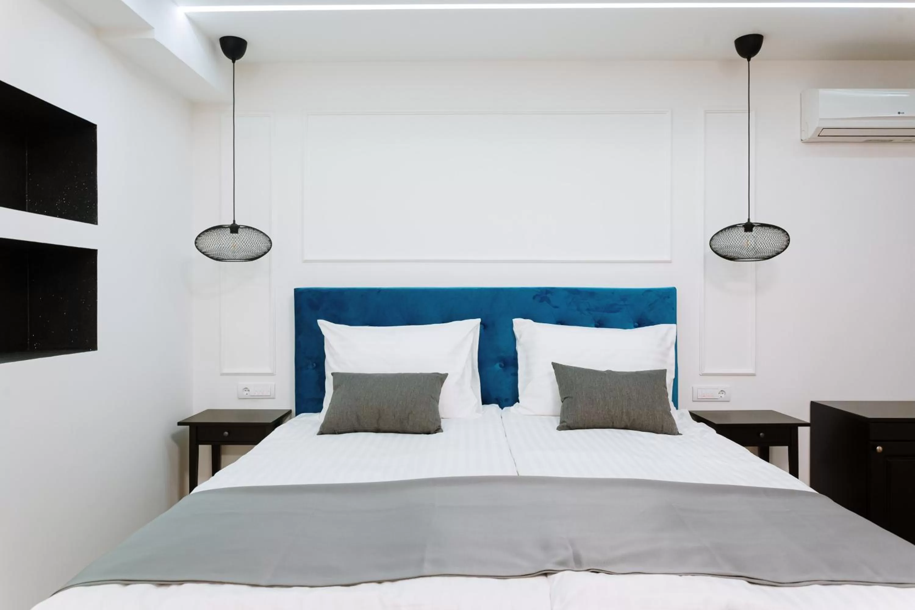 Bed in Boutique Hotel Nea