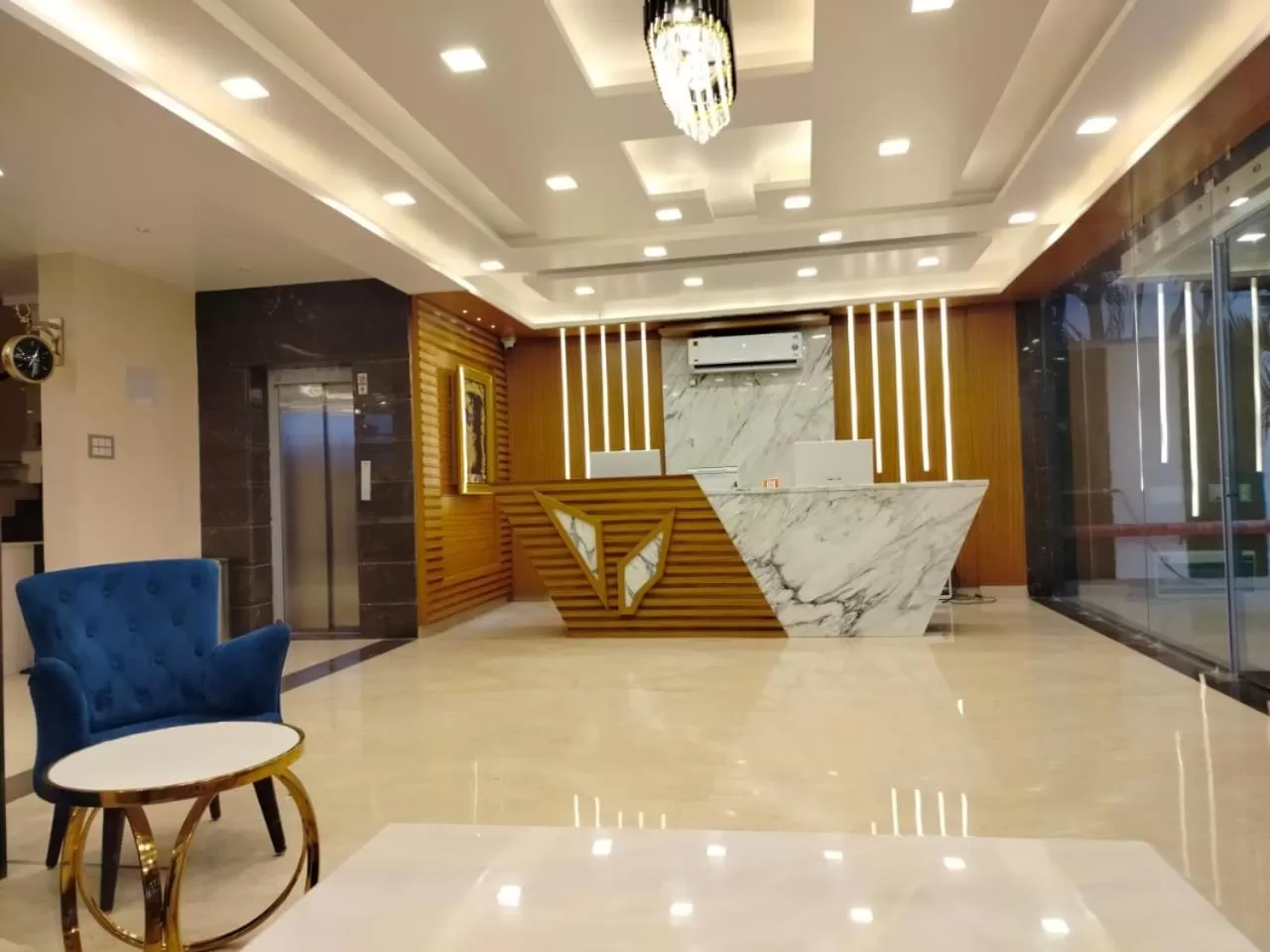 Lobby or reception in HOTEL VIVAAN REGENCY