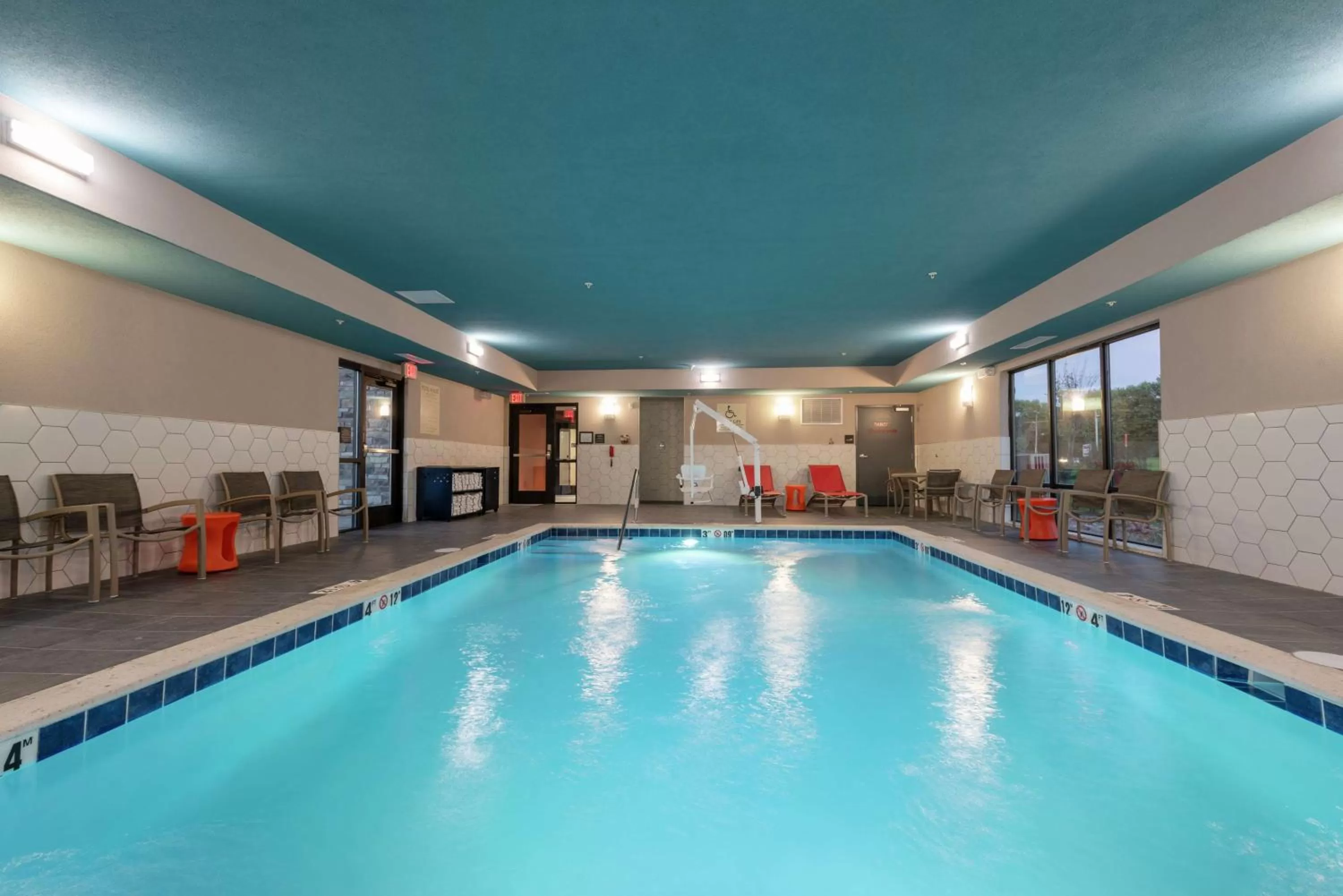Pool view in Hampton Inn & Suites Xenia Dayton