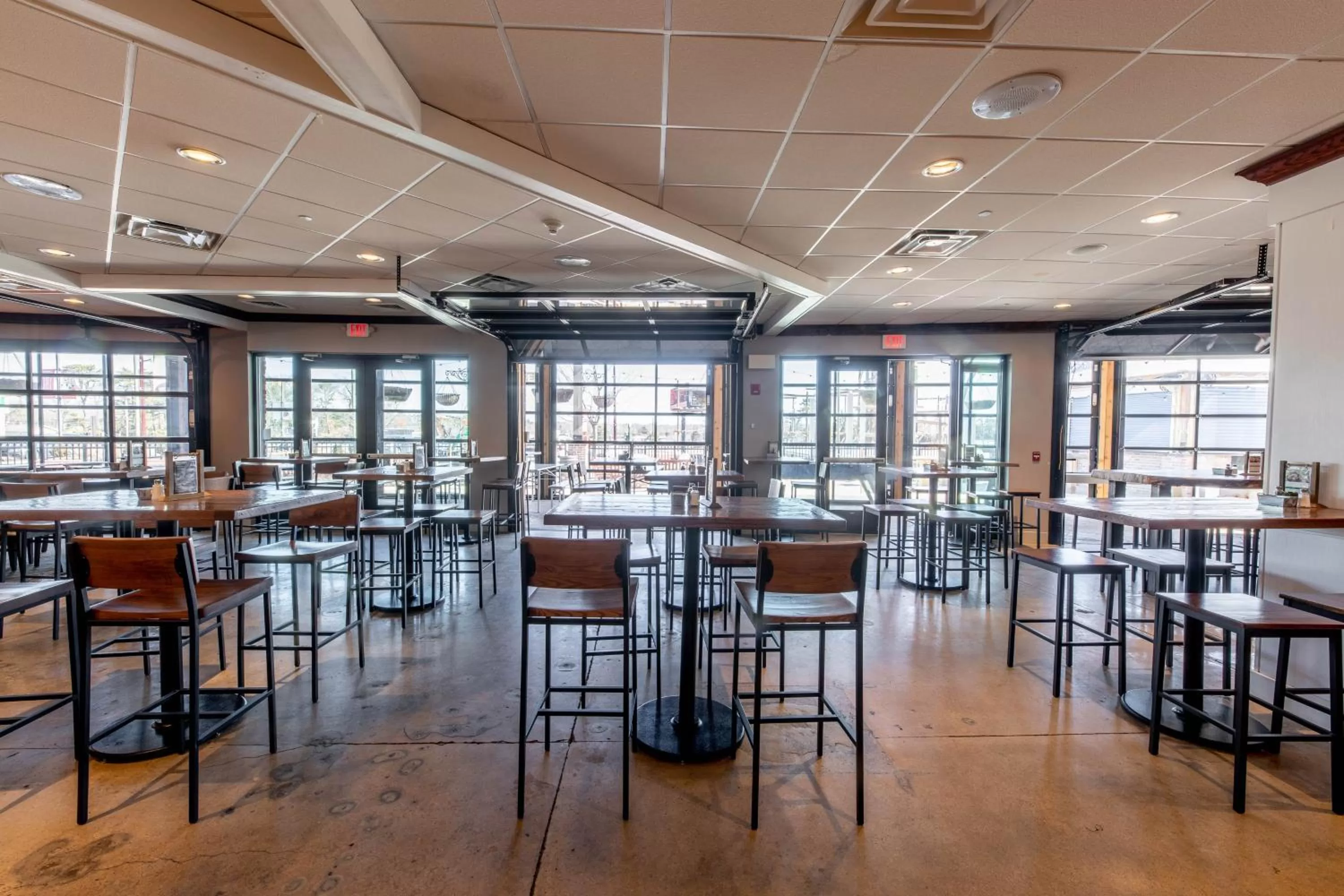 Restaurant/places to eat in Holiday Inn Manahawkin/Long Beach Island by IHG