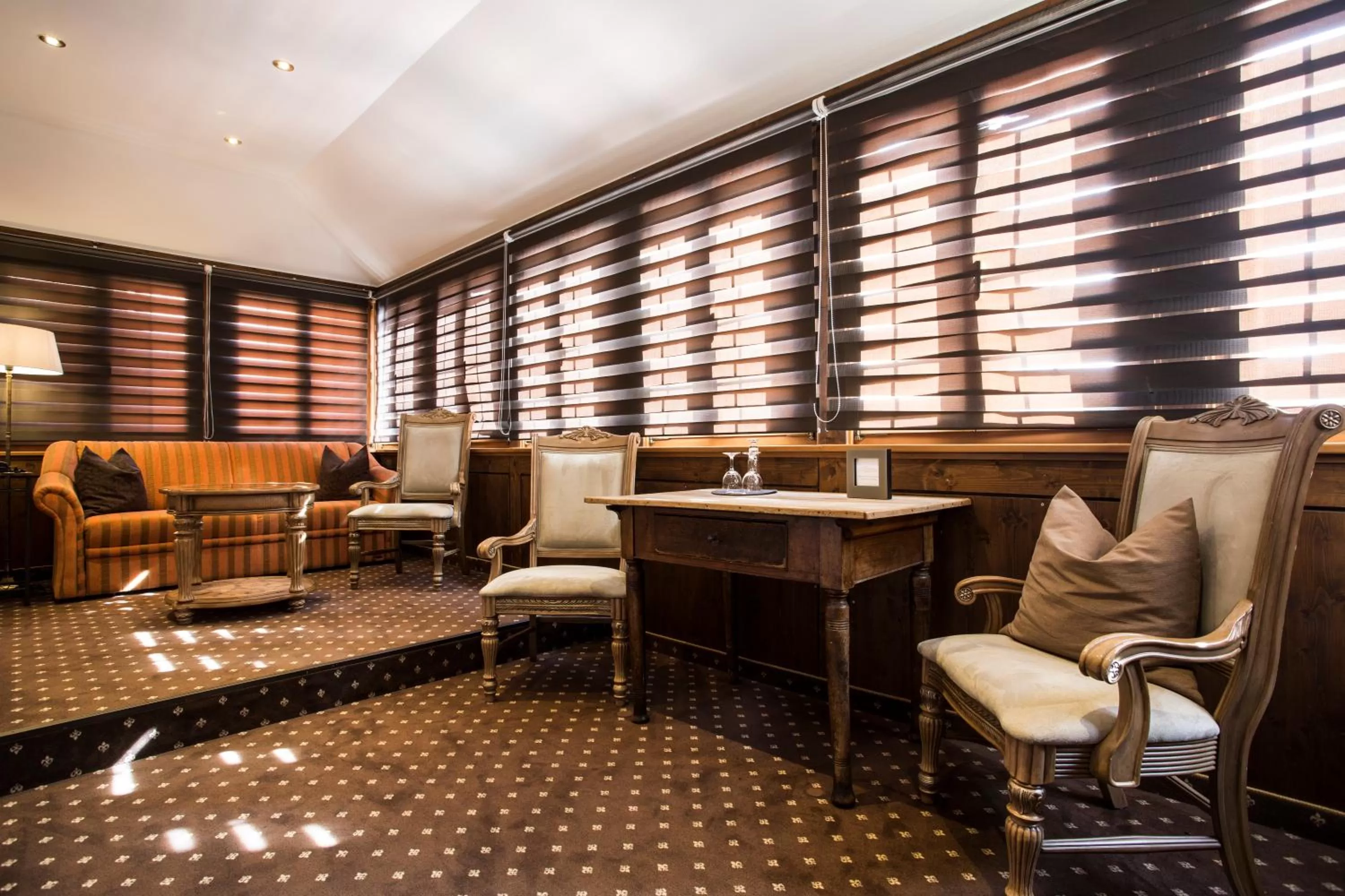 Photo of the whole room in Meiser Altstadt Hotel