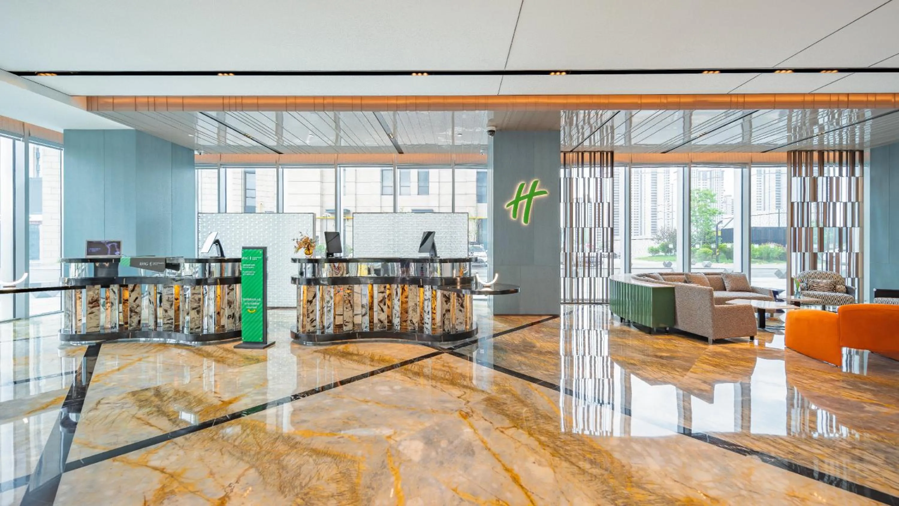 Property building in Holiday Inn Changchun Oriental Plaza by IHG