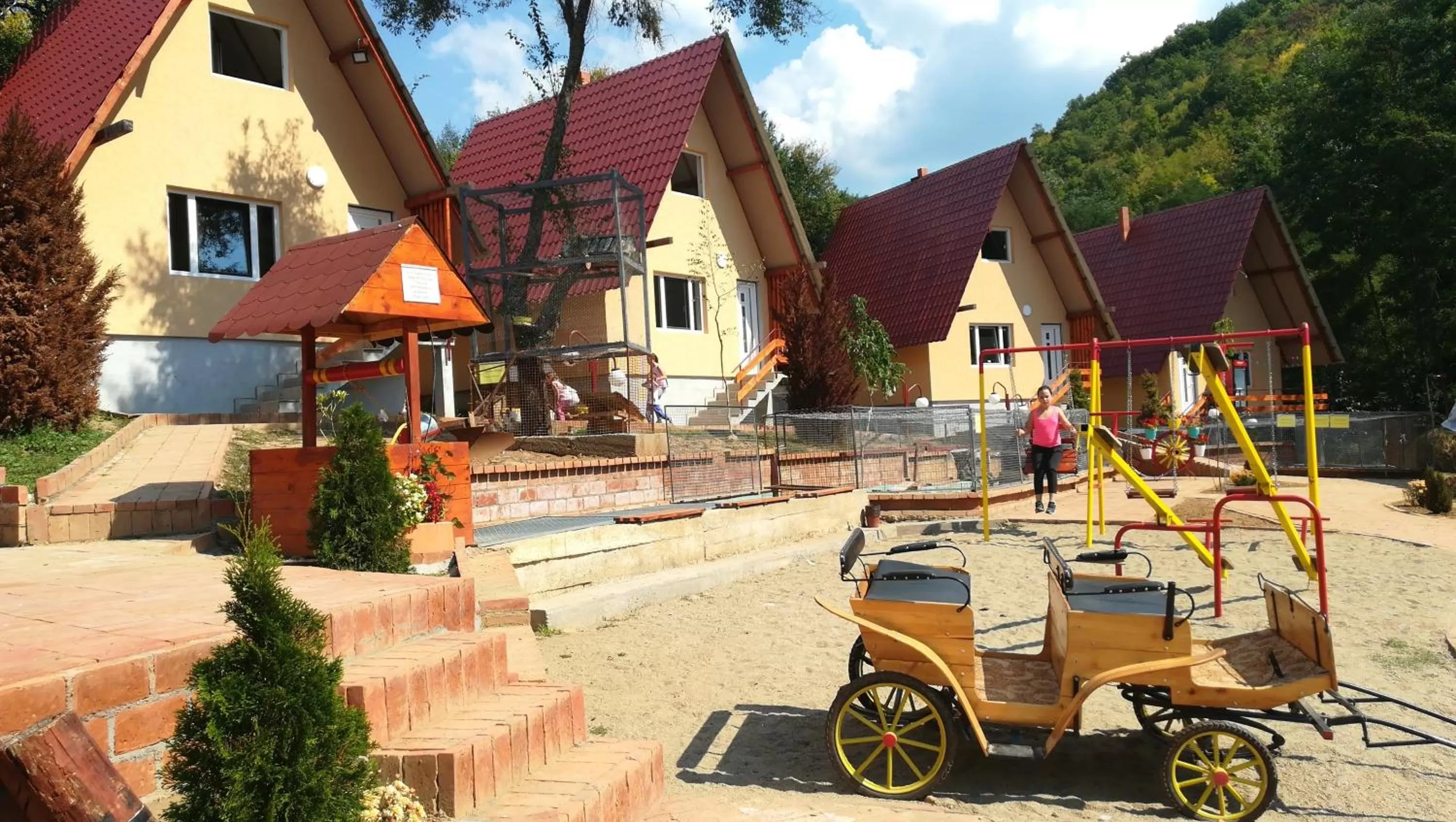 Property building in Etno selo Vile Jefimija, selo Preobrazenje, Vranje