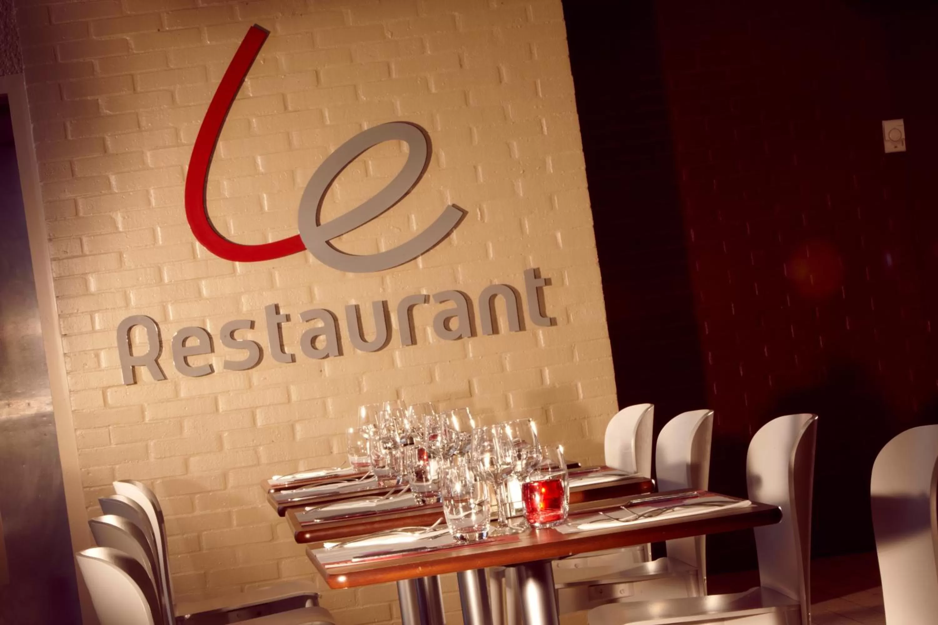 Restaurant/places to eat in Campanile Villejuif