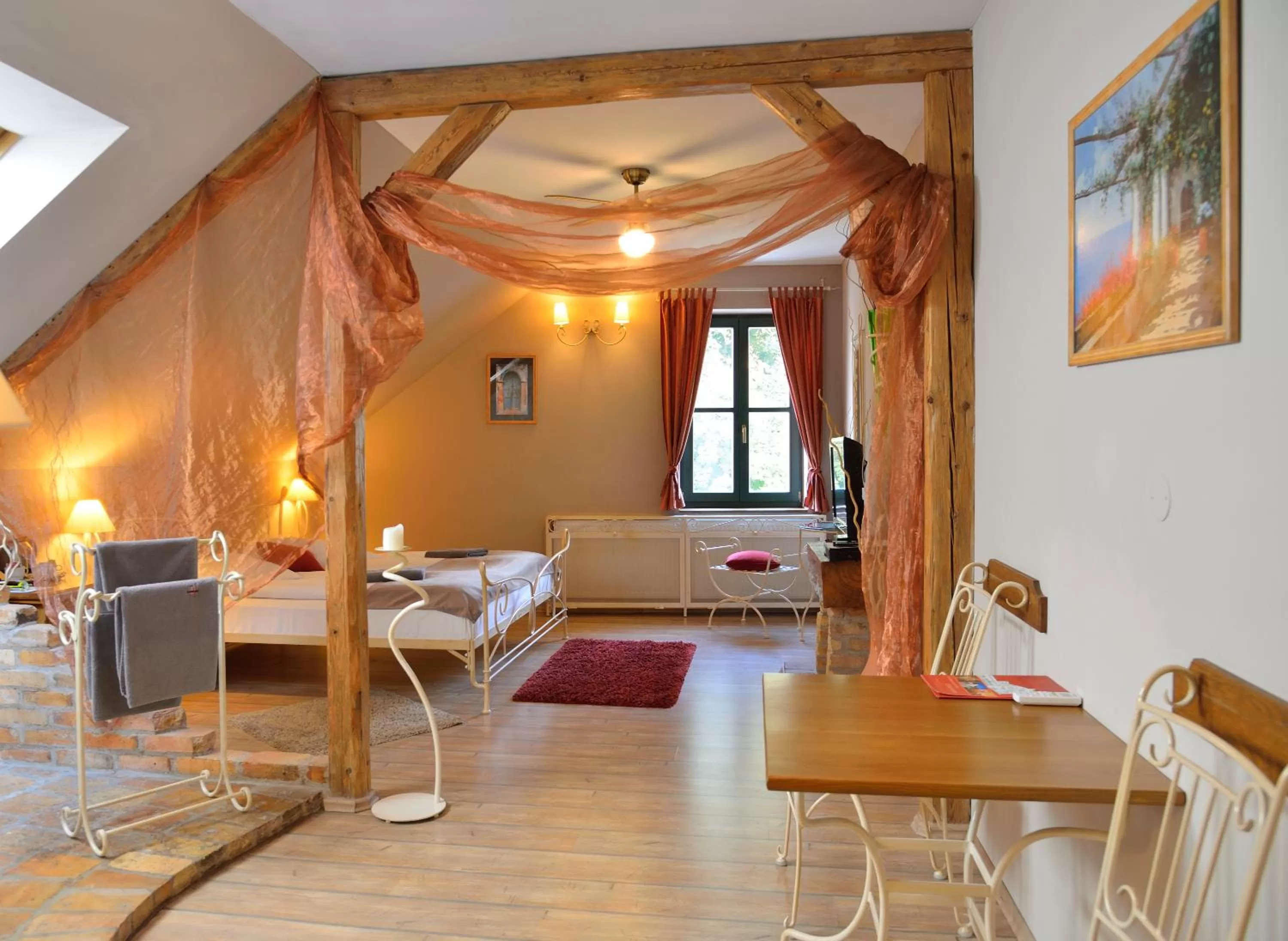 Bed in Hotel Via Ironia