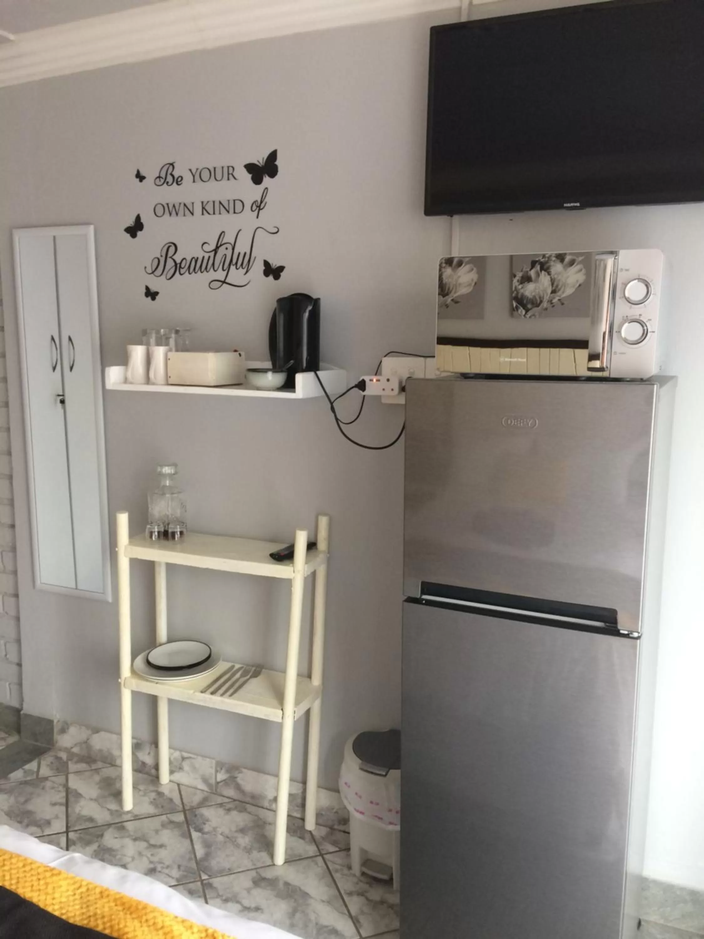 Coffee/tea facilities in B&B 464 on 22nd Ave