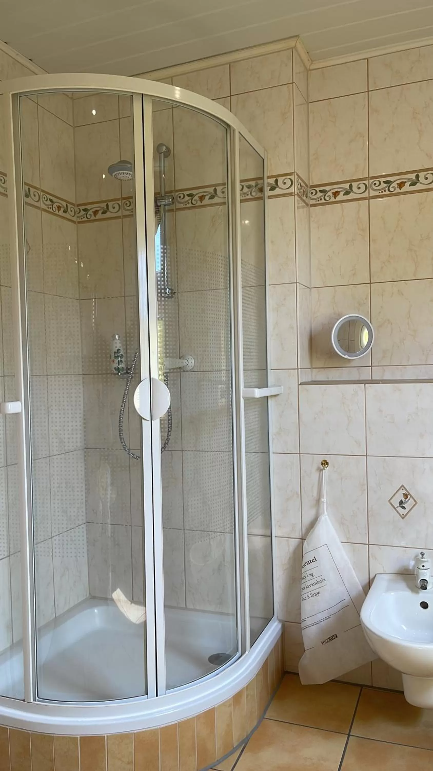 Bathroom in Hotel Villa Vital Munster