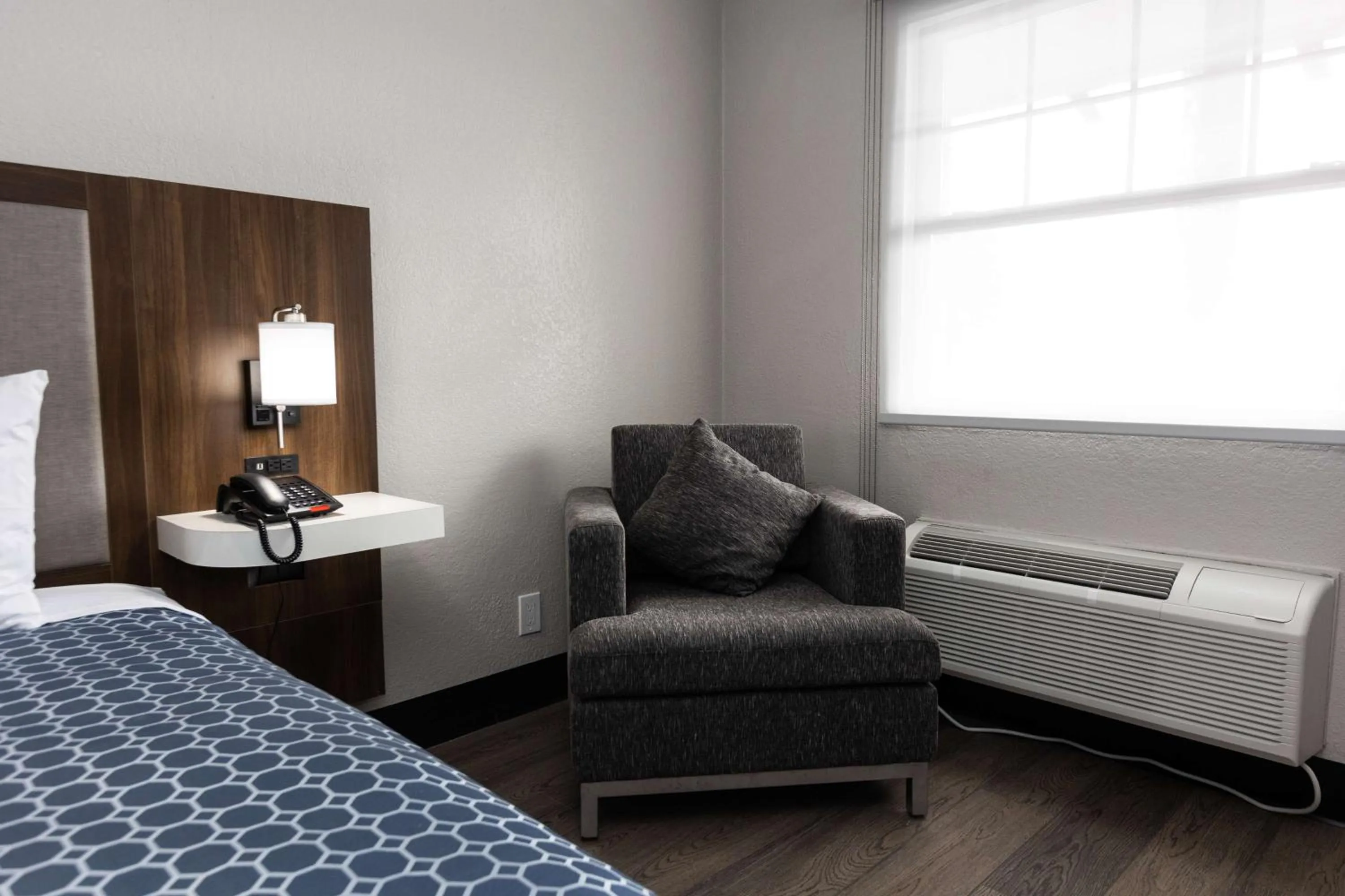 Bedroom, Bed in Bhagat Hotels Stone Mountain Atlanta BW Signature Collection