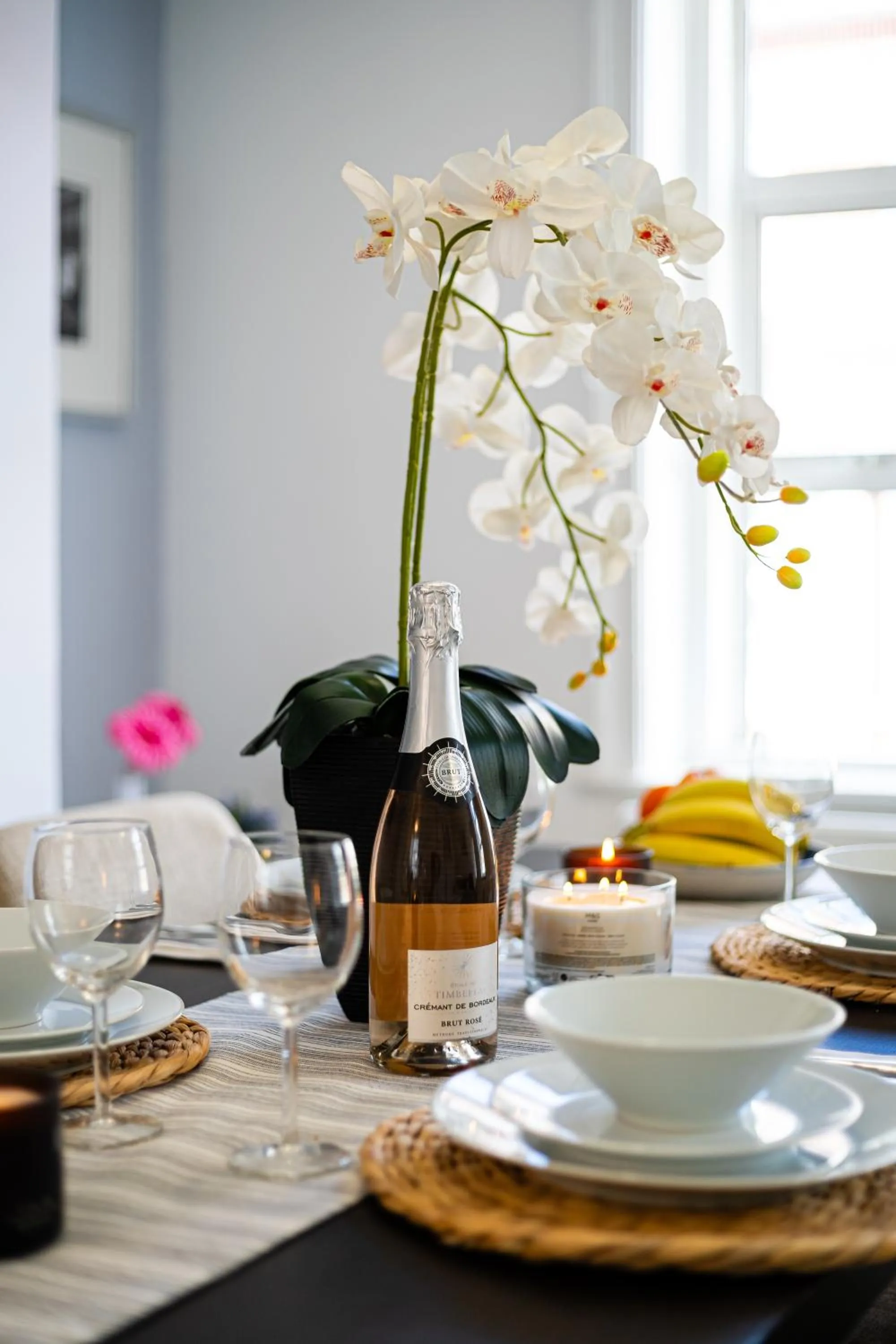 Dining area in Bond Street Serviced Apartment