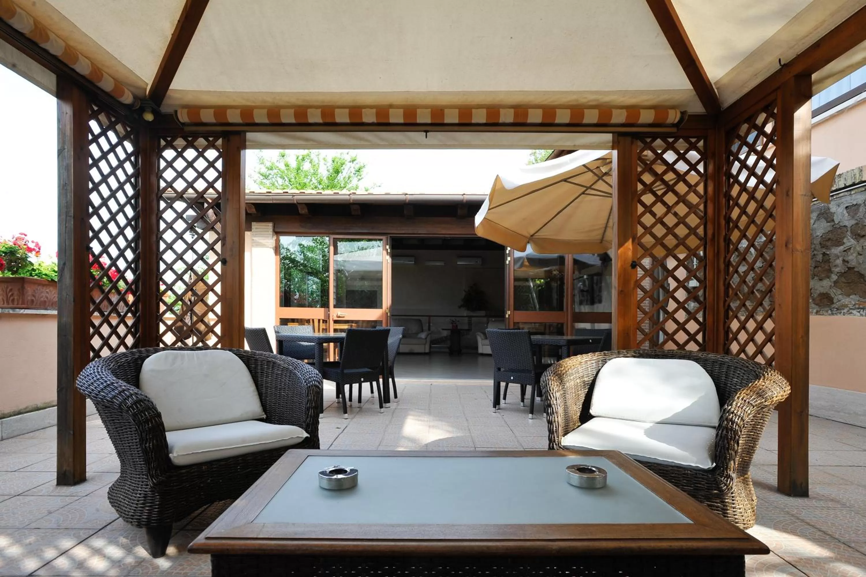 Garden in Hotel Roma Tiburtina Metro