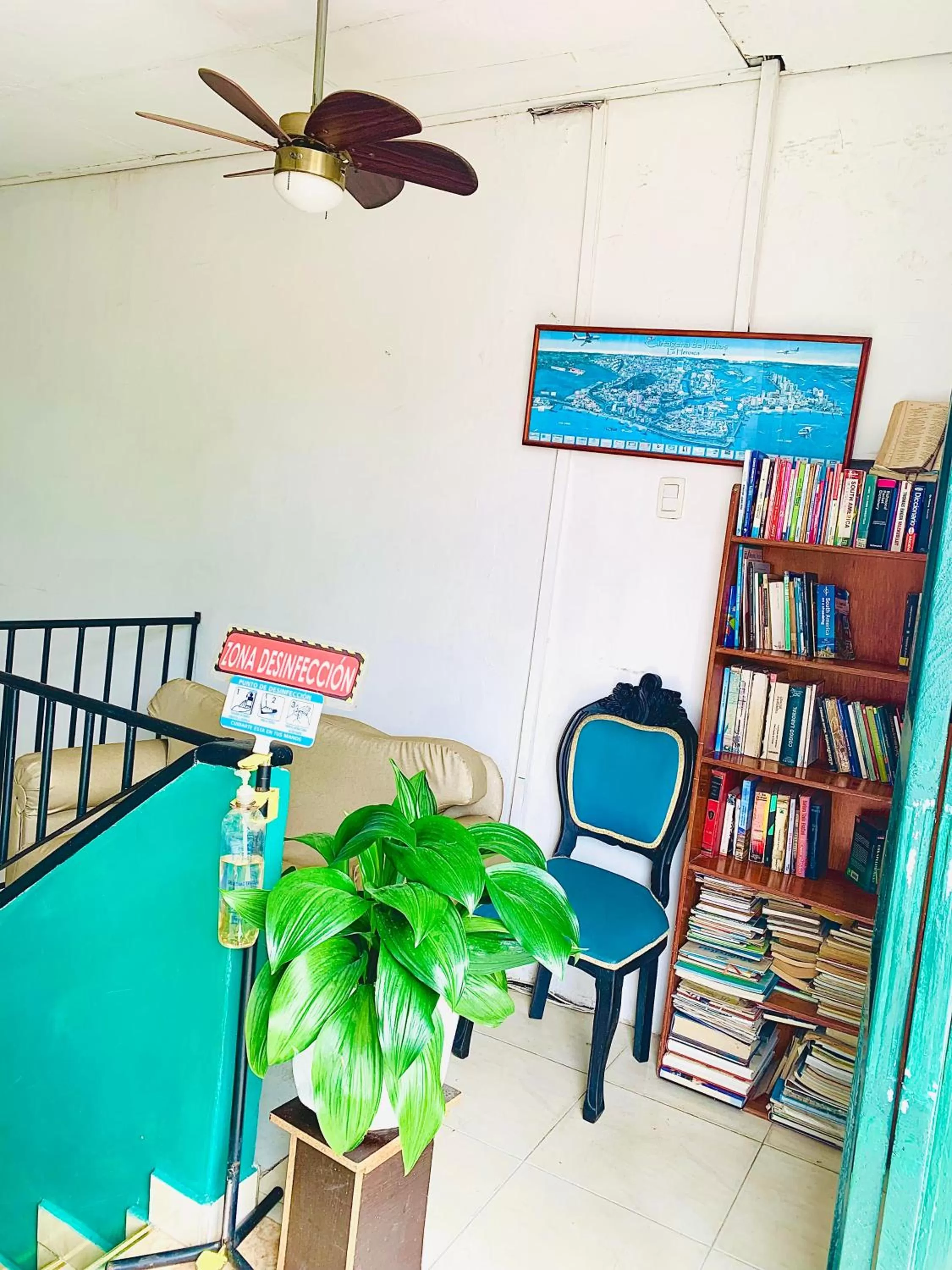 Seating area in Hostal La Española de Getsemani