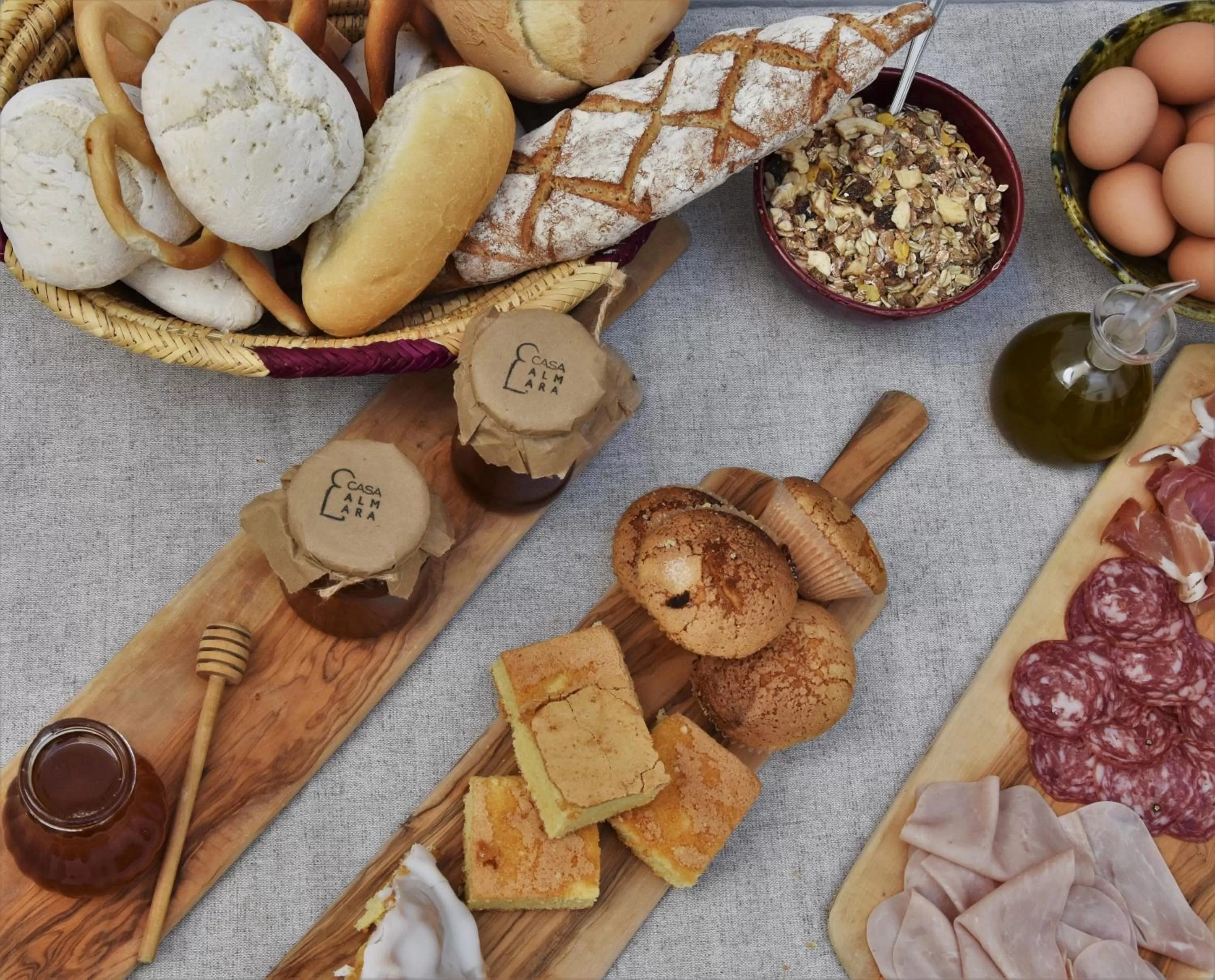 Breakfast in Casa Almara