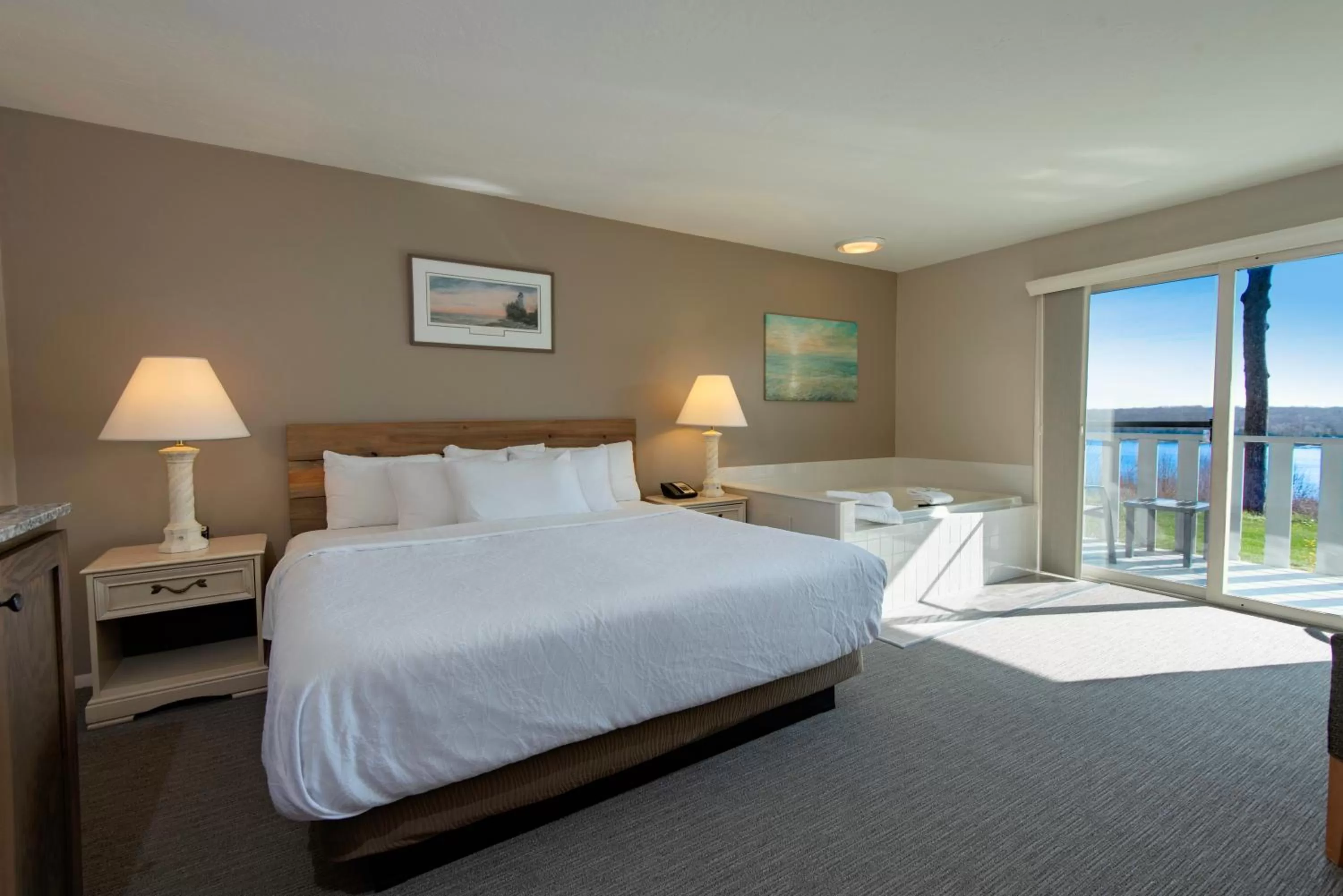 Guests, Bed in Country House Resort