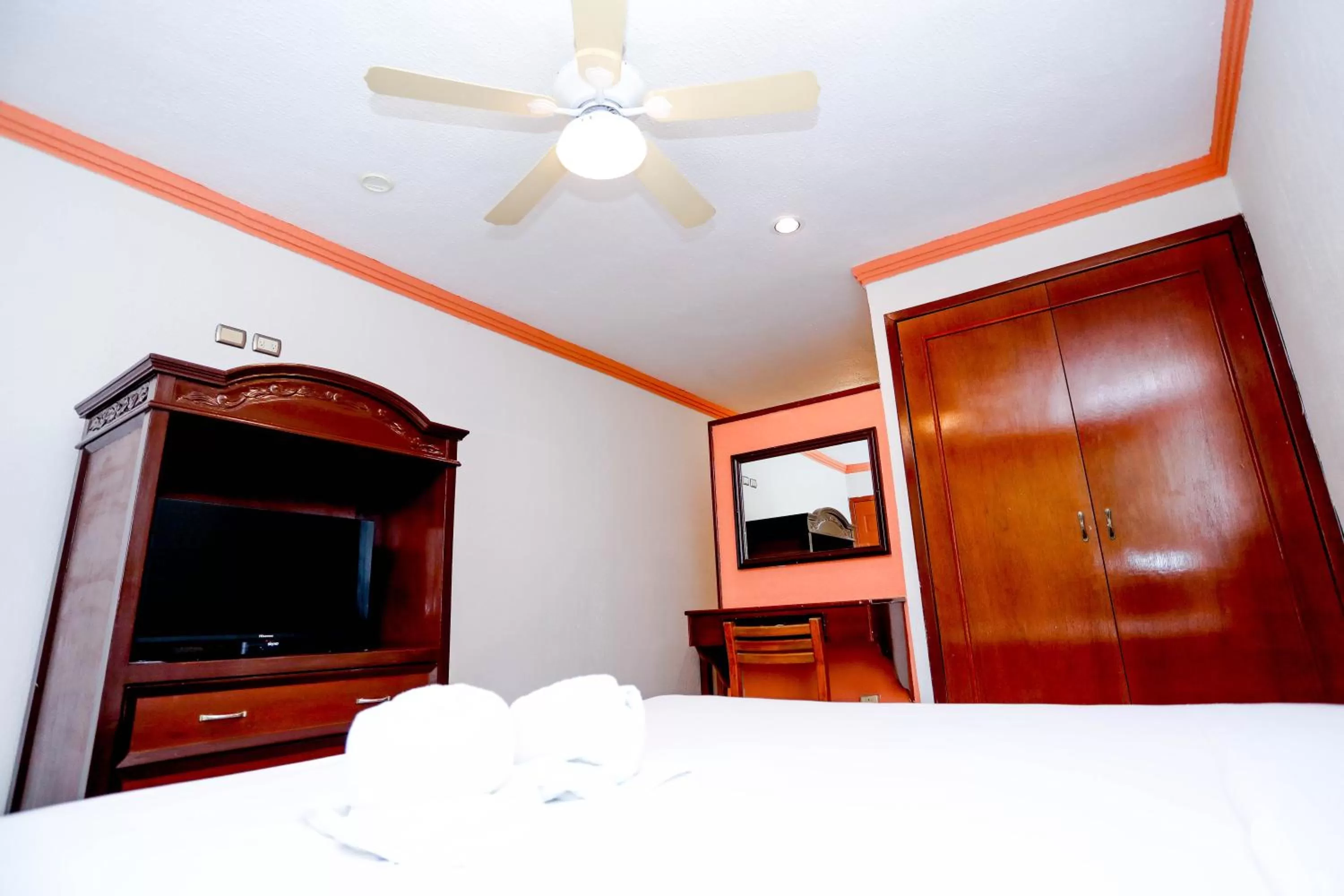 Bedroom in Hotel Avenida Cancun