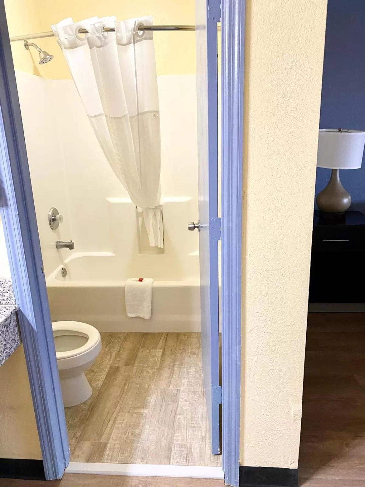 Days Inn by Wyndham Barnwell