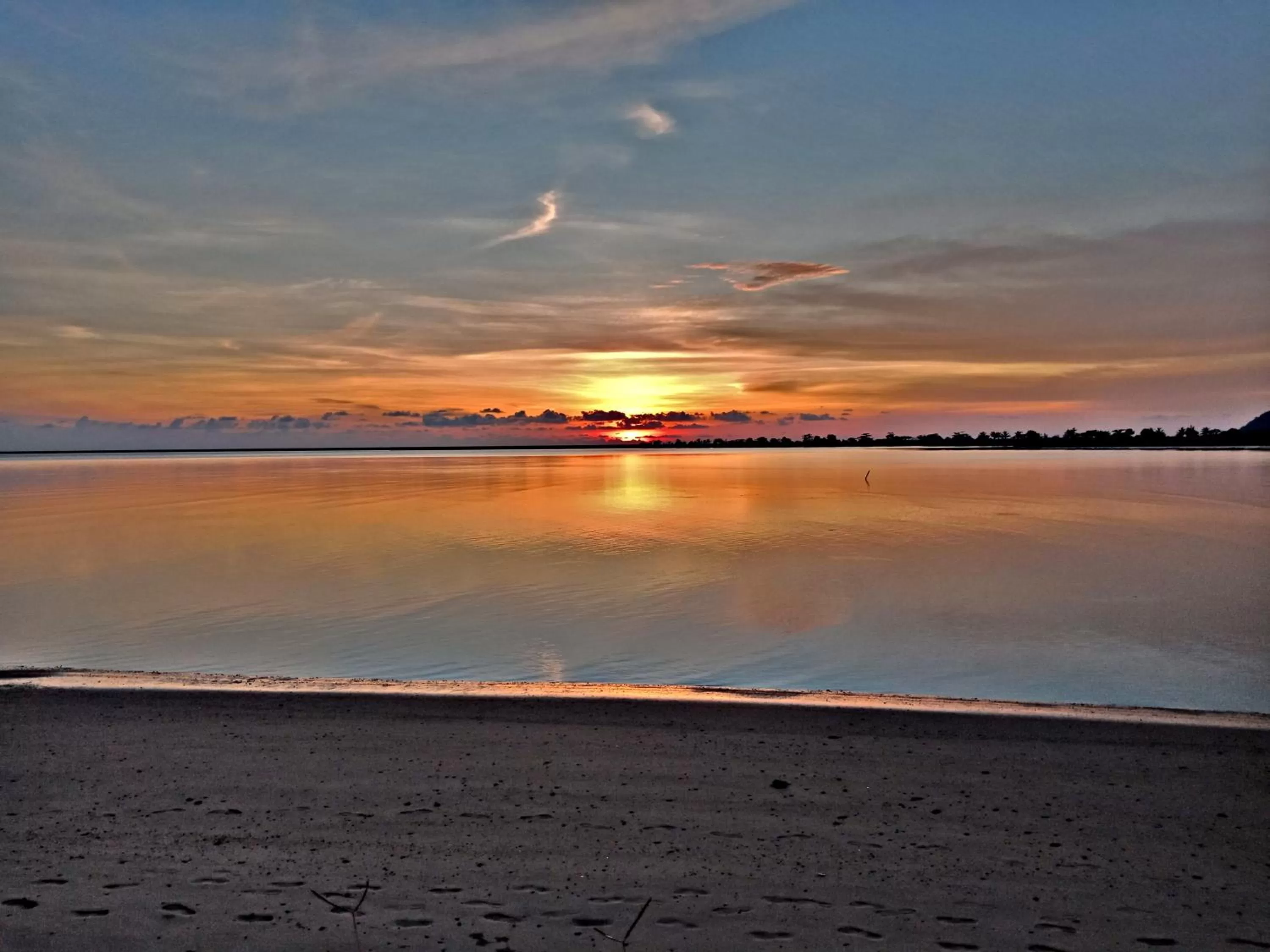 Sunrise/Sunset in Langkawi Lagoon Beach Resort
