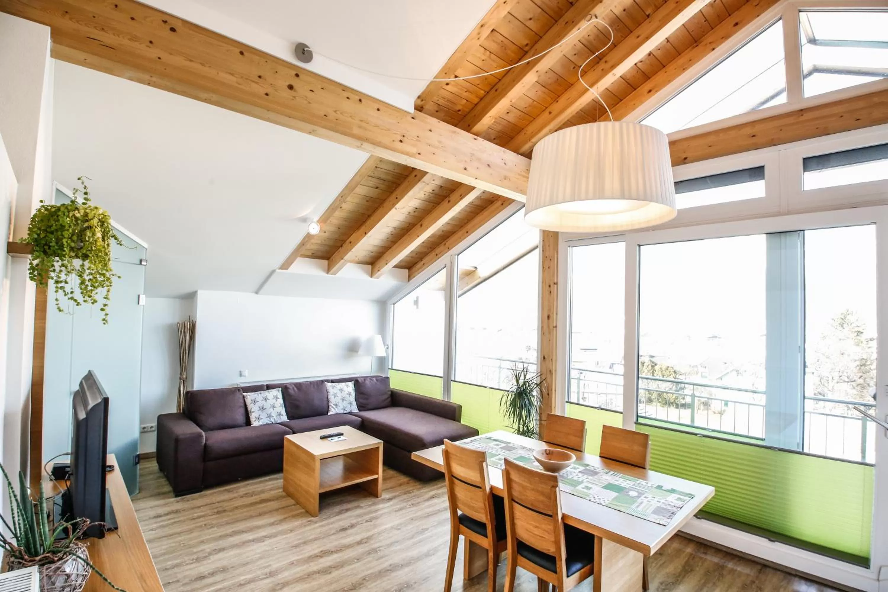 Seating area in Pension Café Maier