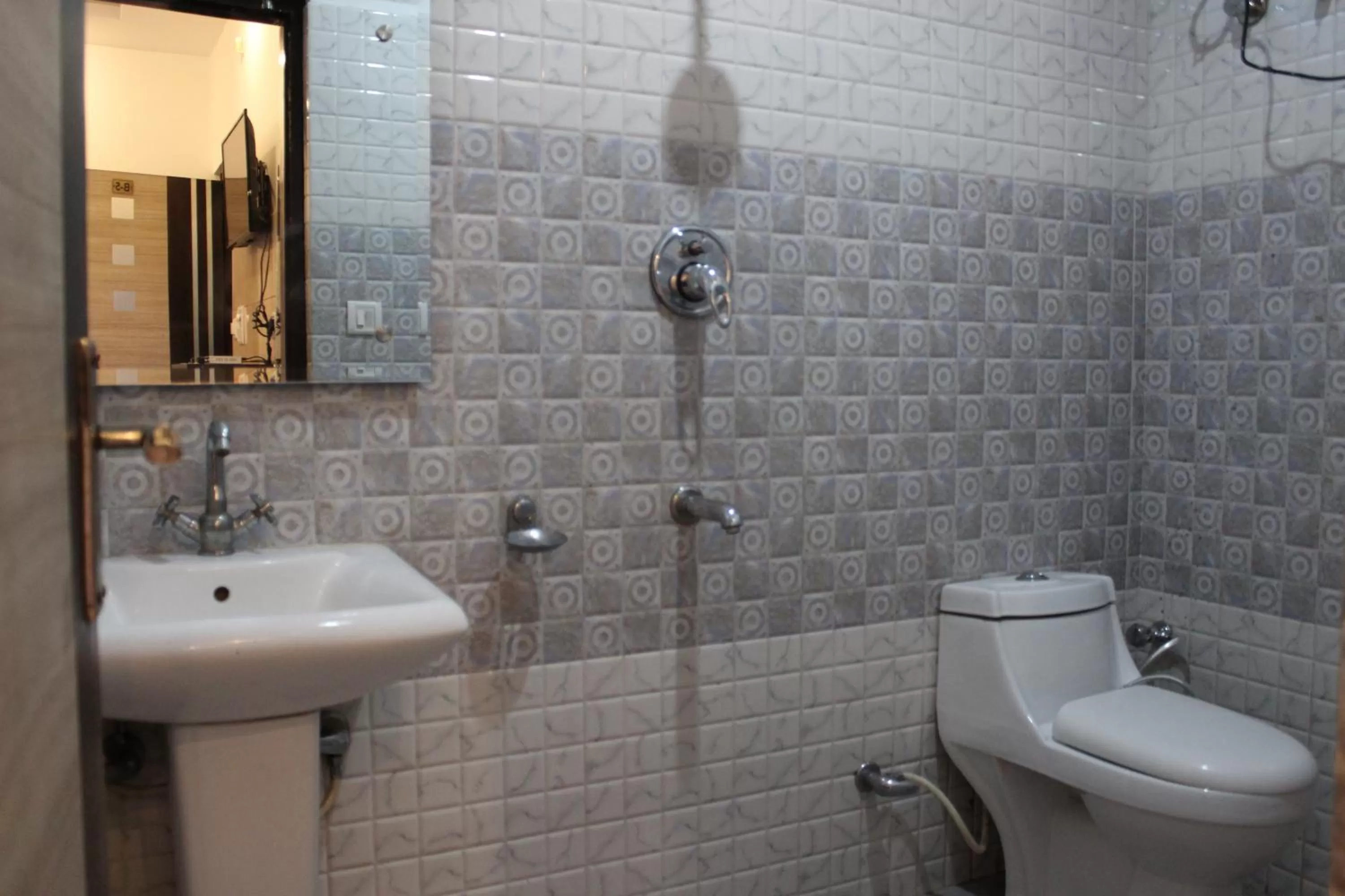 Bathroom in Trimrooms JMC Katra