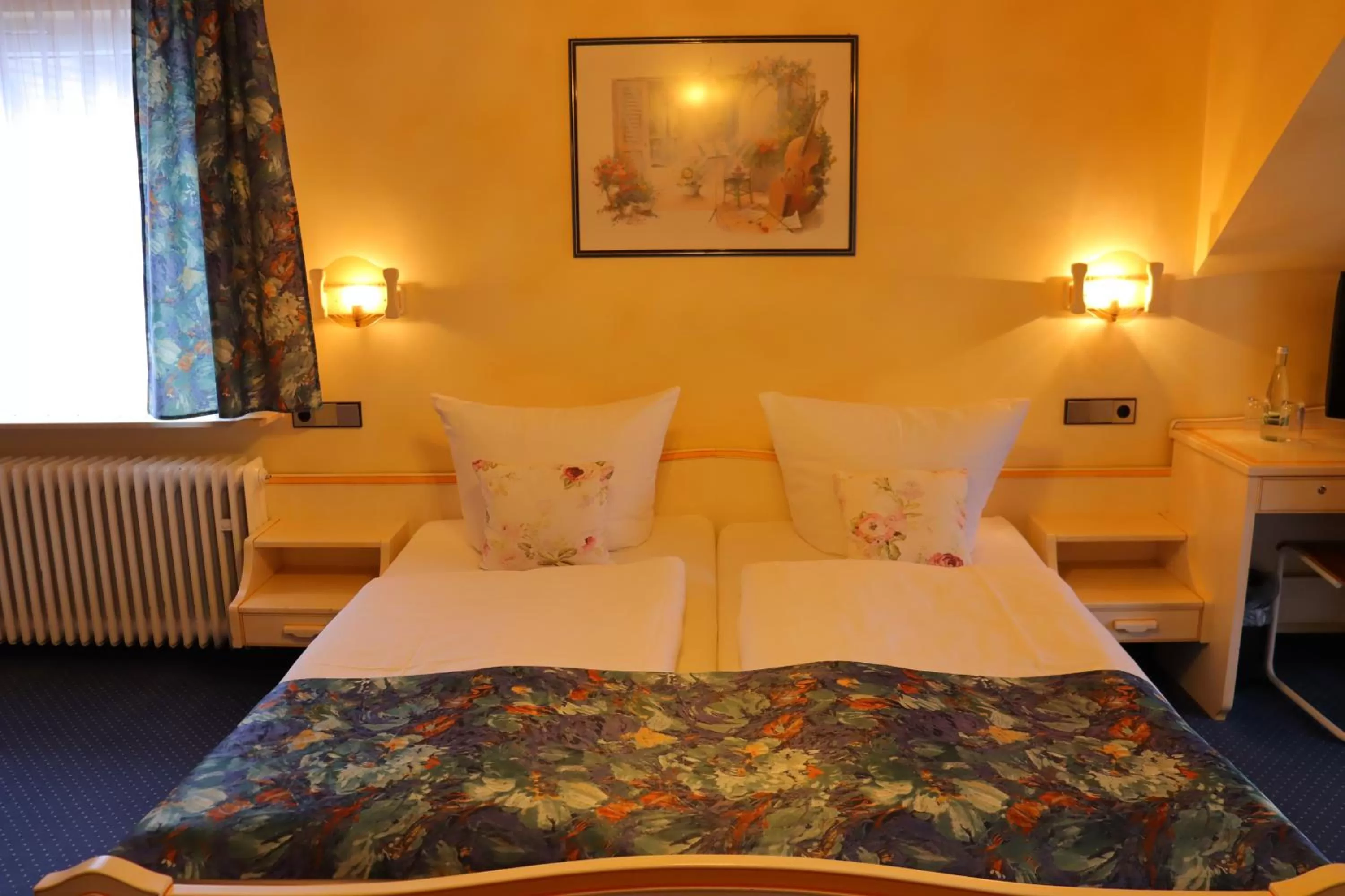 Photo of the whole room, Bed in Haus Hubertus