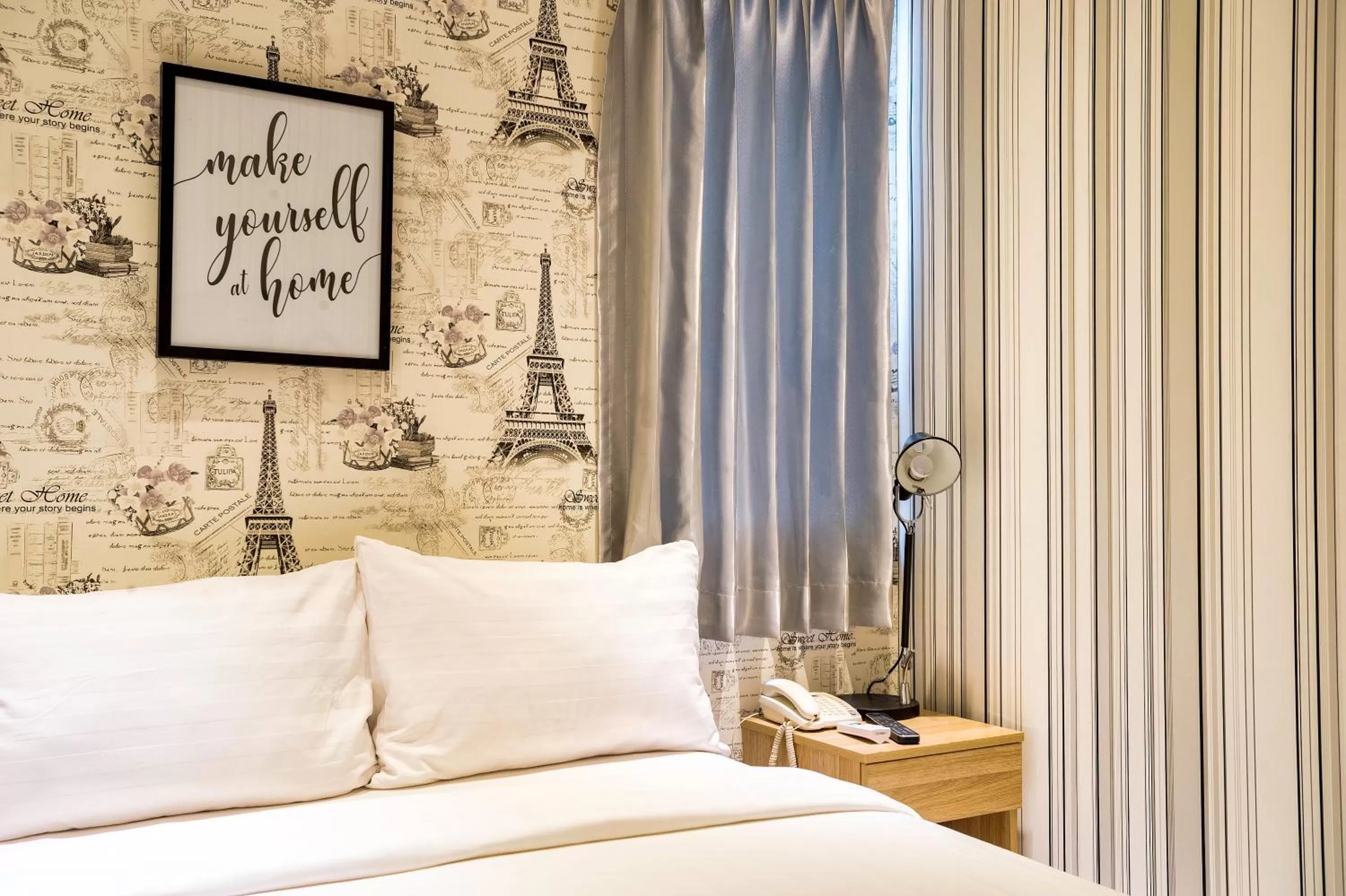 Photo of the whole room, Bed in White Residence Hotel & Apartment