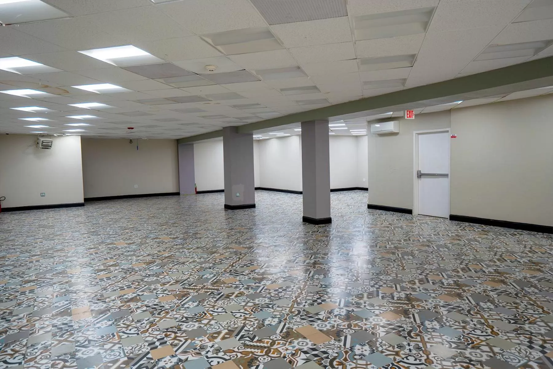 Banquet/Function facilities in Philly Inn & Suites