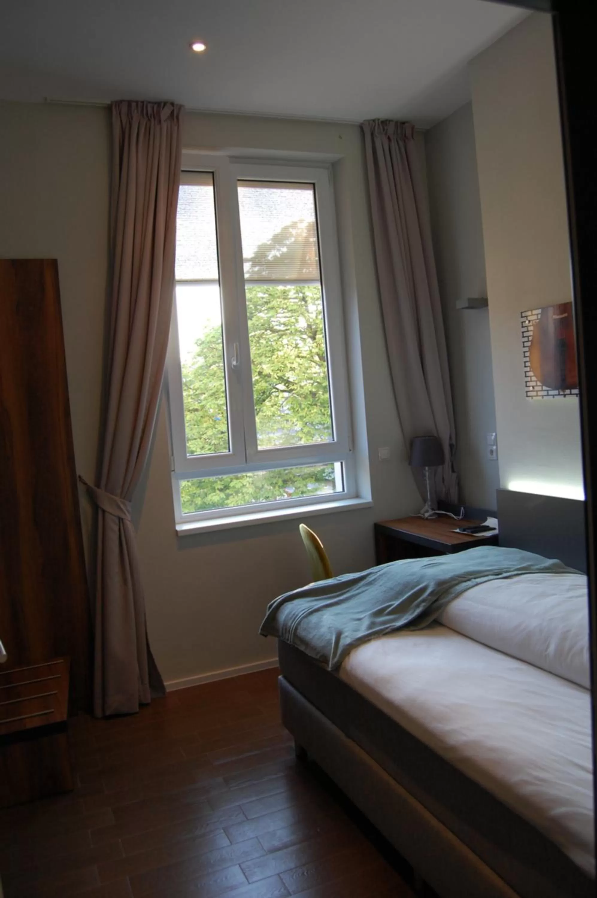 Bed in Apollo Hotel Vienna