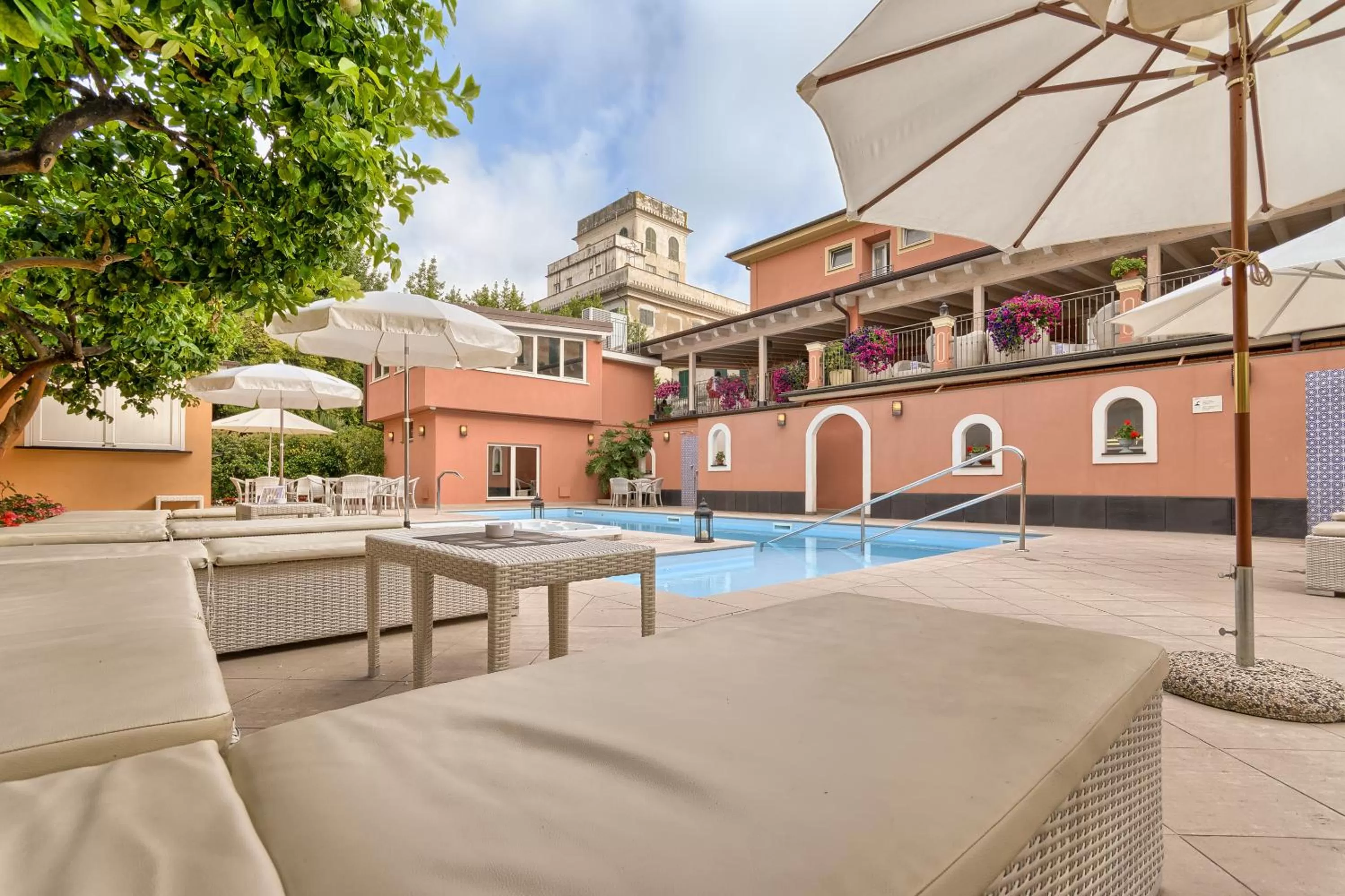 Pool view in Hotel Monte Rosa