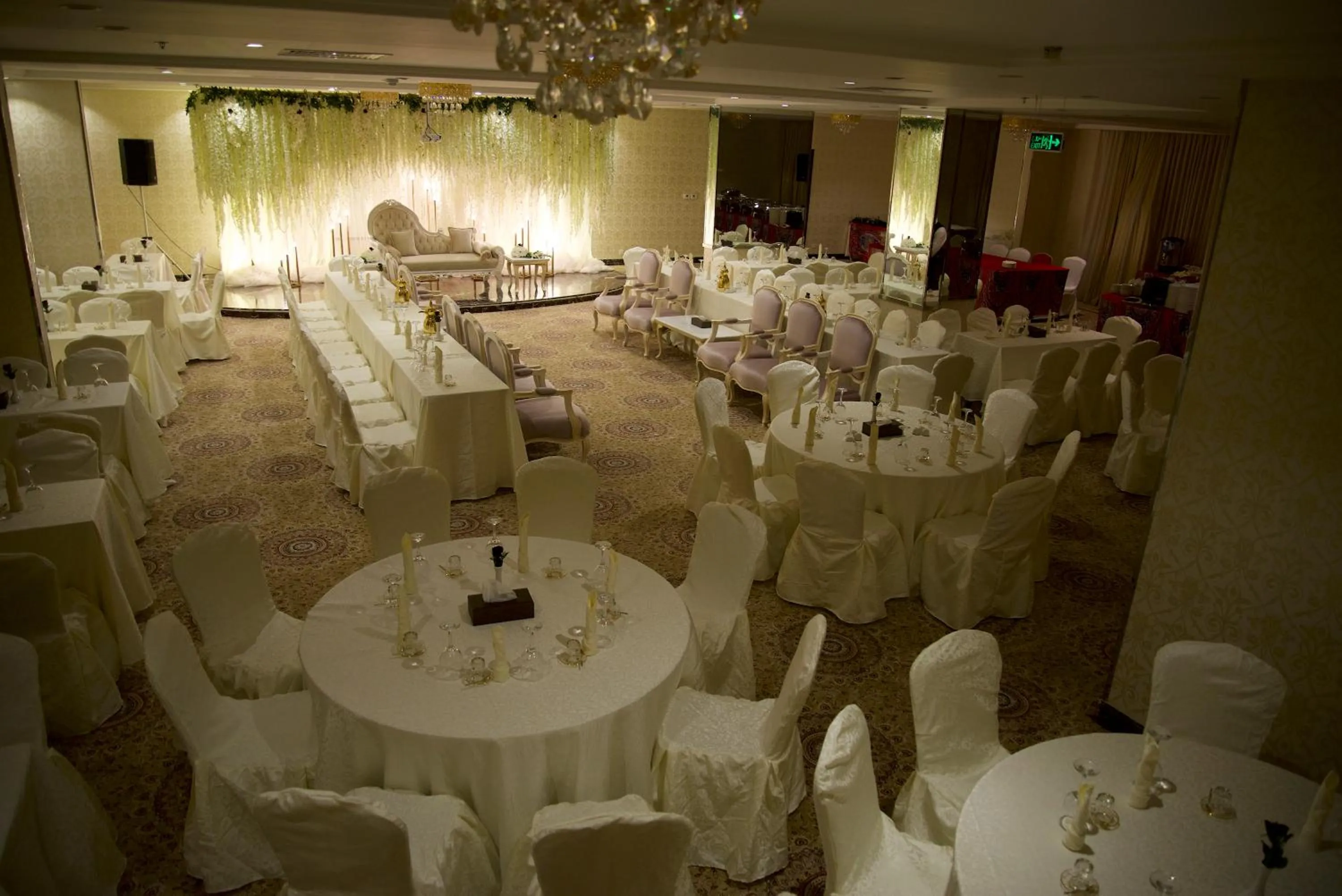 Banquet/Function facilities in Crown Town Hotel