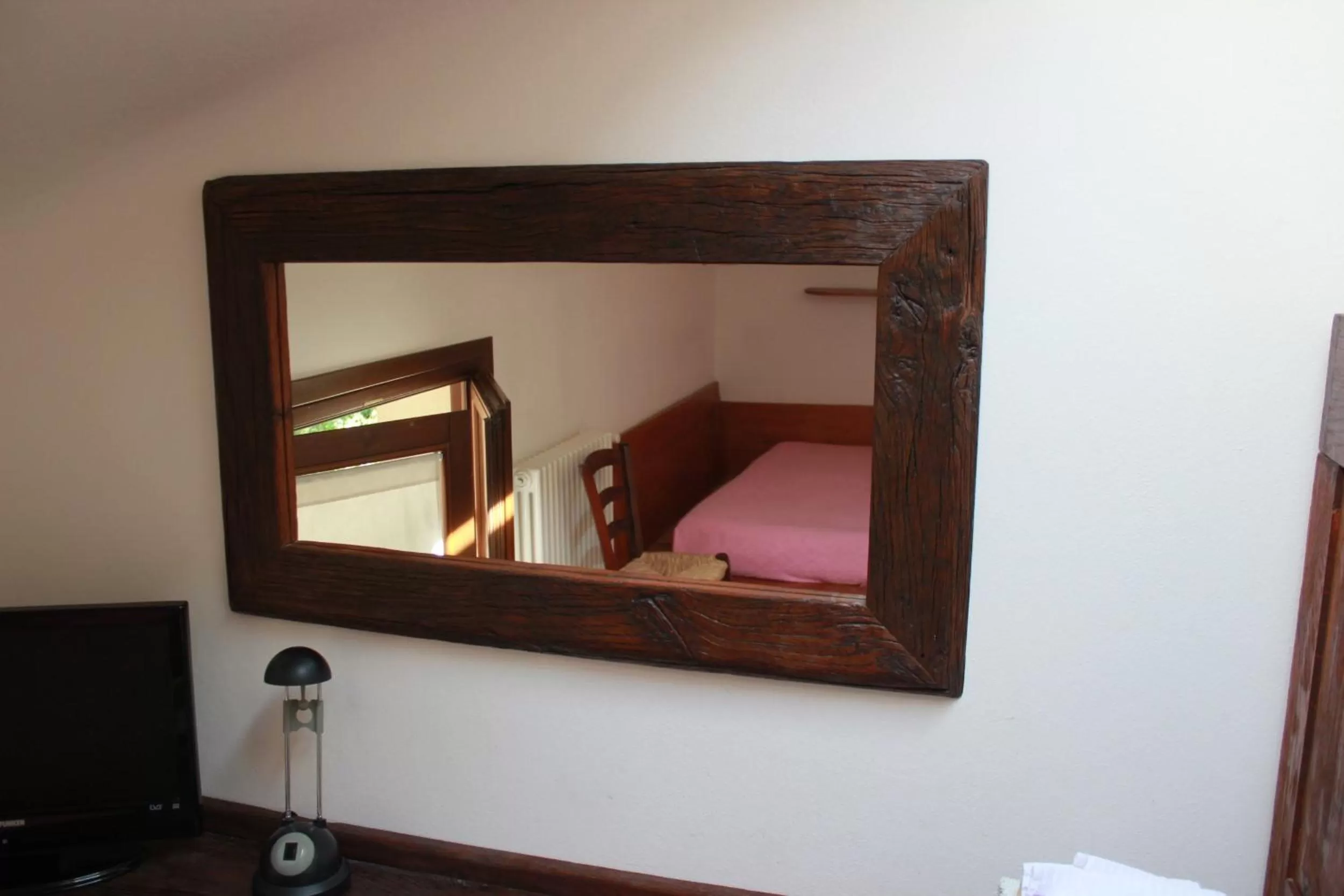 Decorative detail, Bed in B&B Al Borgo