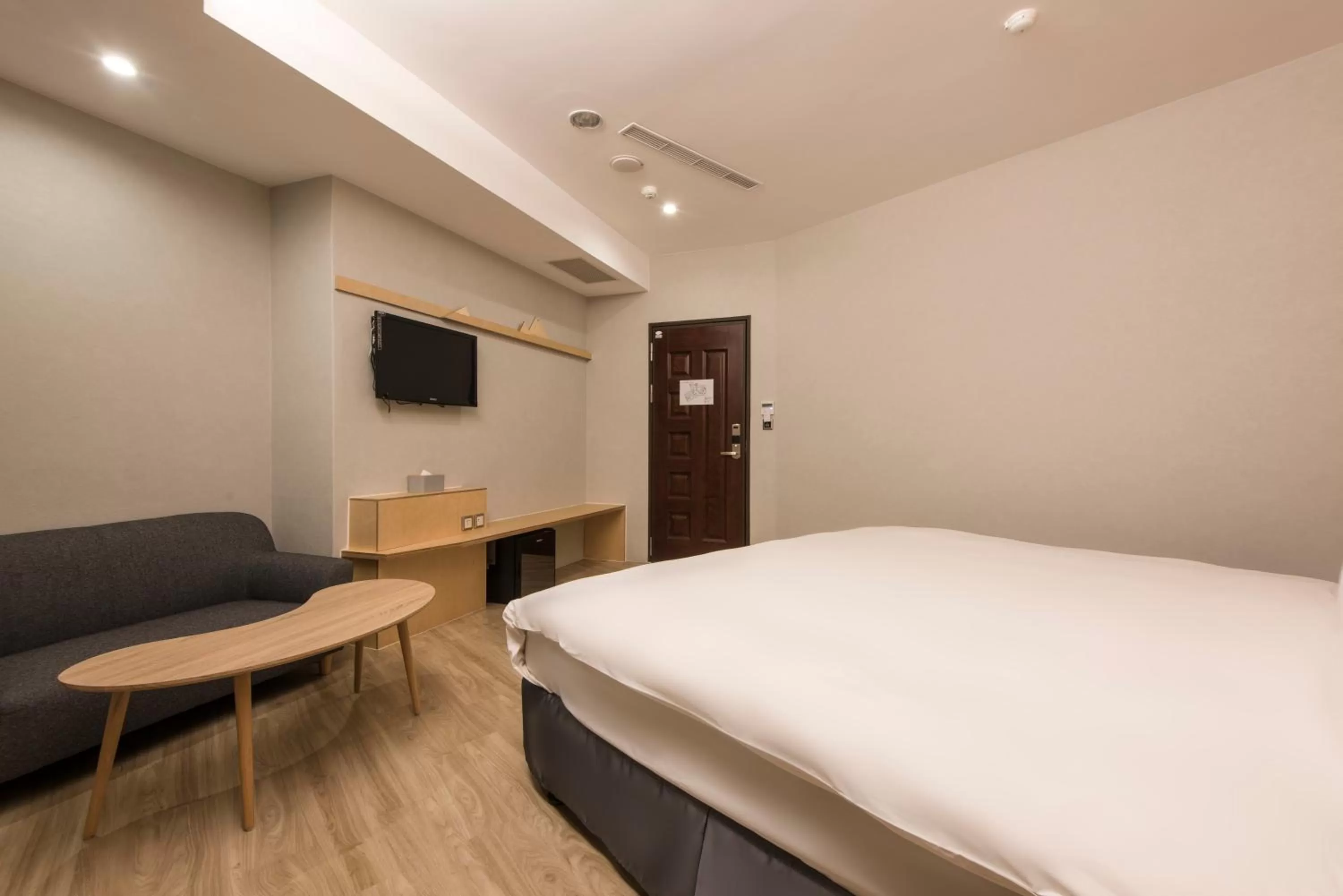 Bed in Sparrow Hotel