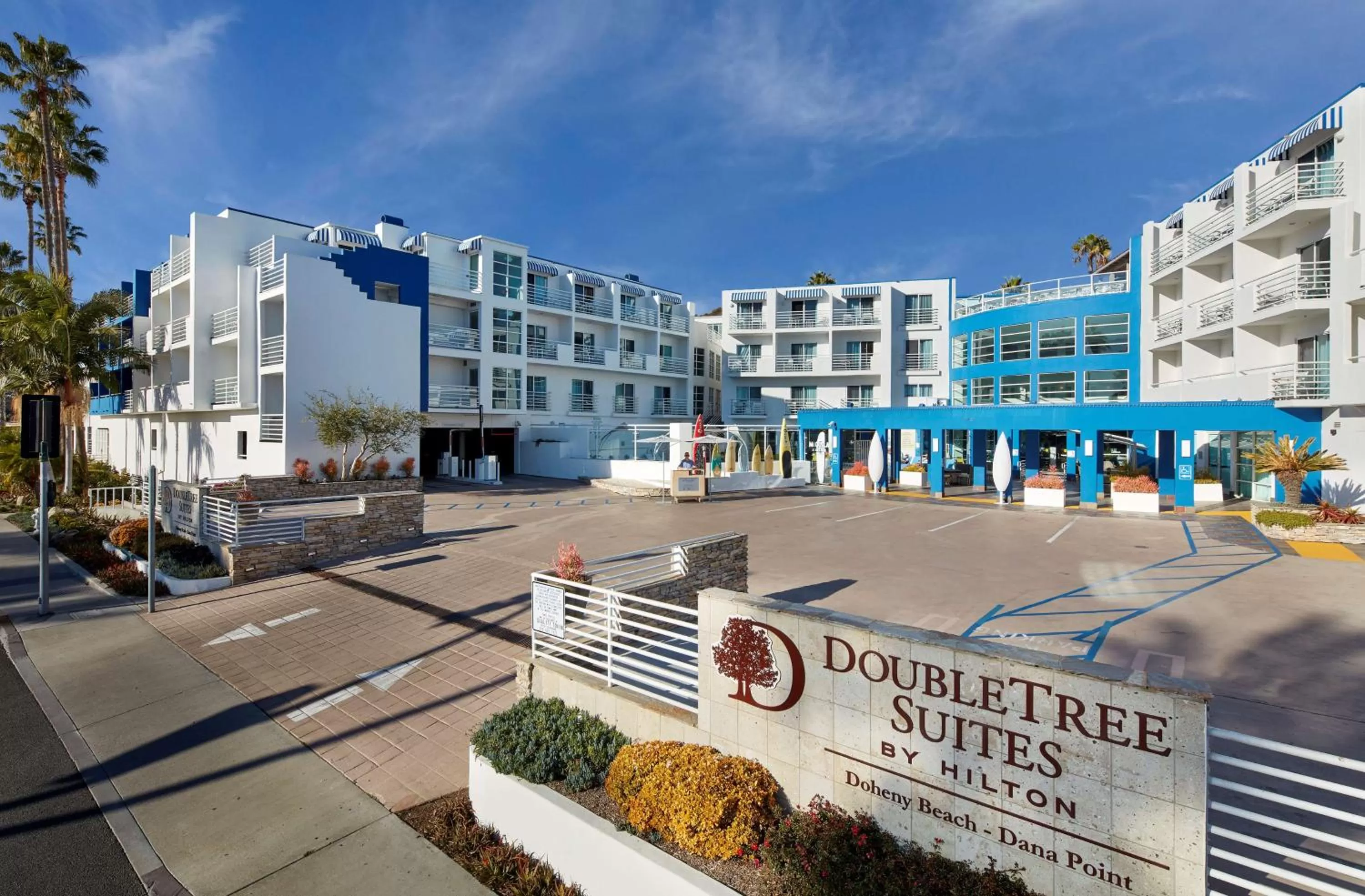 DoubleTree Suites by Hilton Doheny Beach