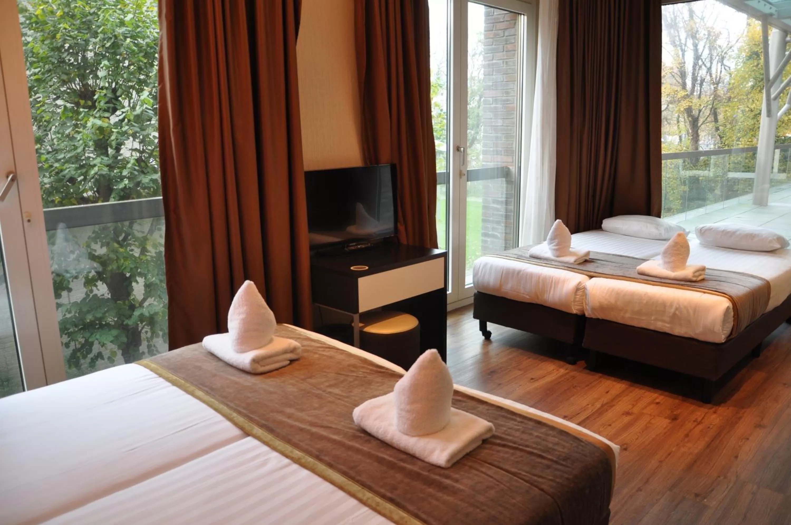 Bedroom, Bed in Hotel Mosaic City Centre