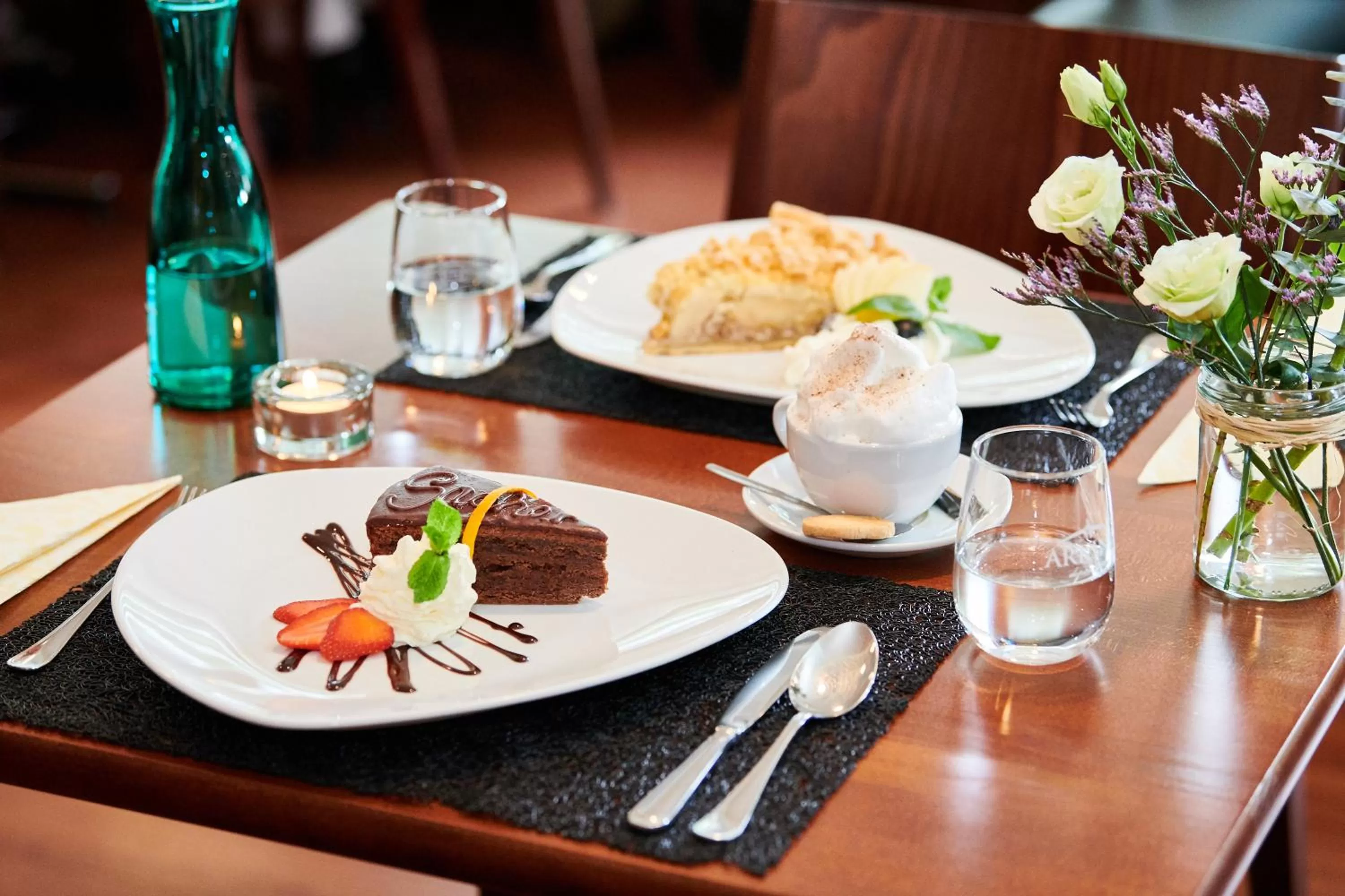 Restaurant/places to eat in Hotel Holiday Thun