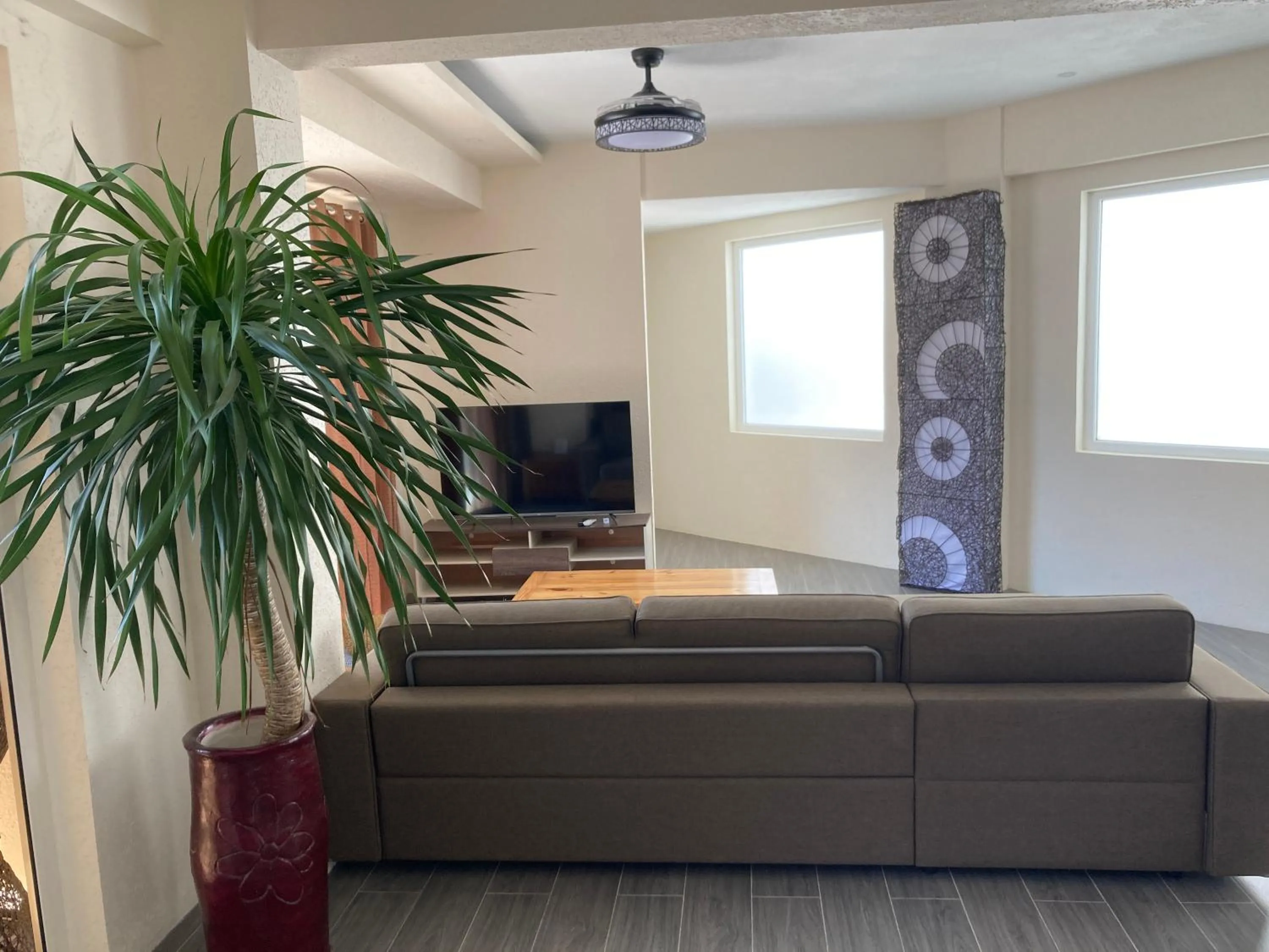 Living room in Sunset At Aninuan Beach Resort