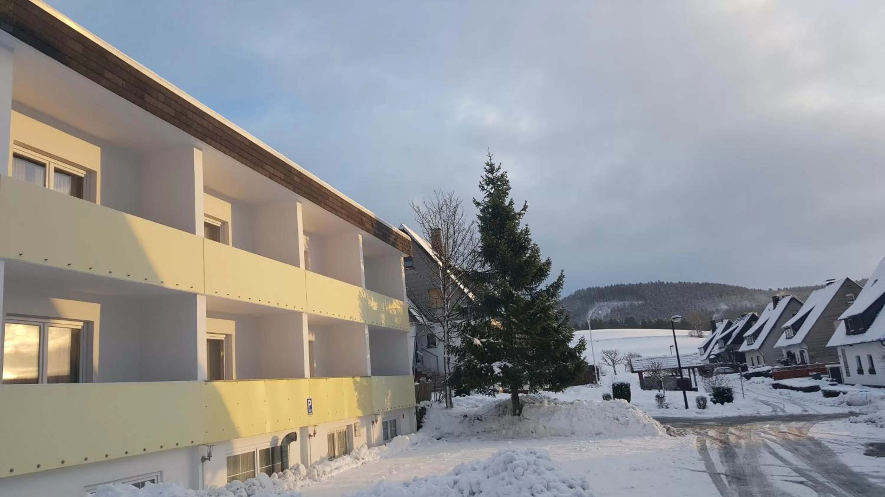 Property building in Berghotel Natura Bed & Breakfast